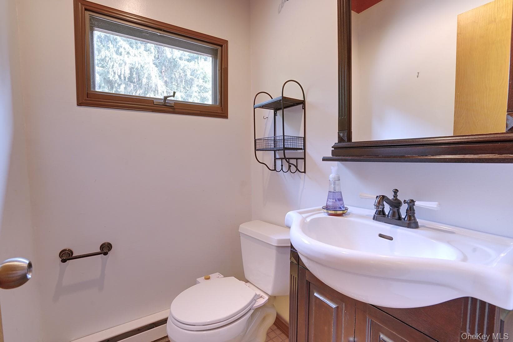 16 Briar Hill Road thumbnail 22