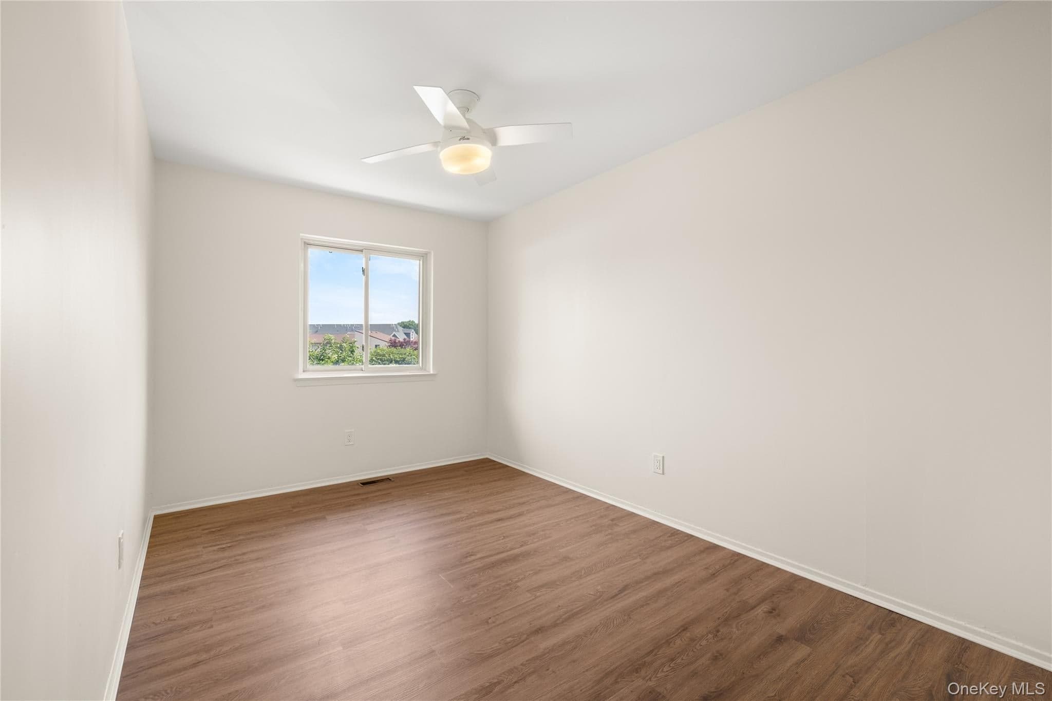 650 Newbridge Road Unit: 15 thumbnail 11