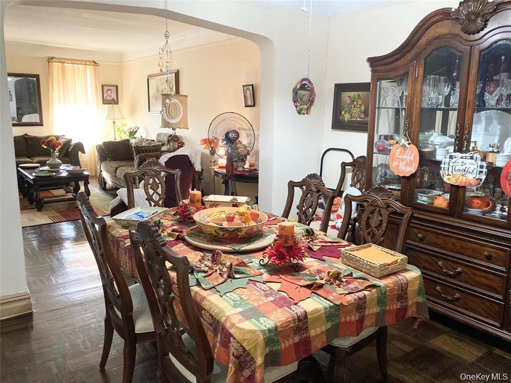 2166 Bronx Park Unit: 6C thumbnail 4