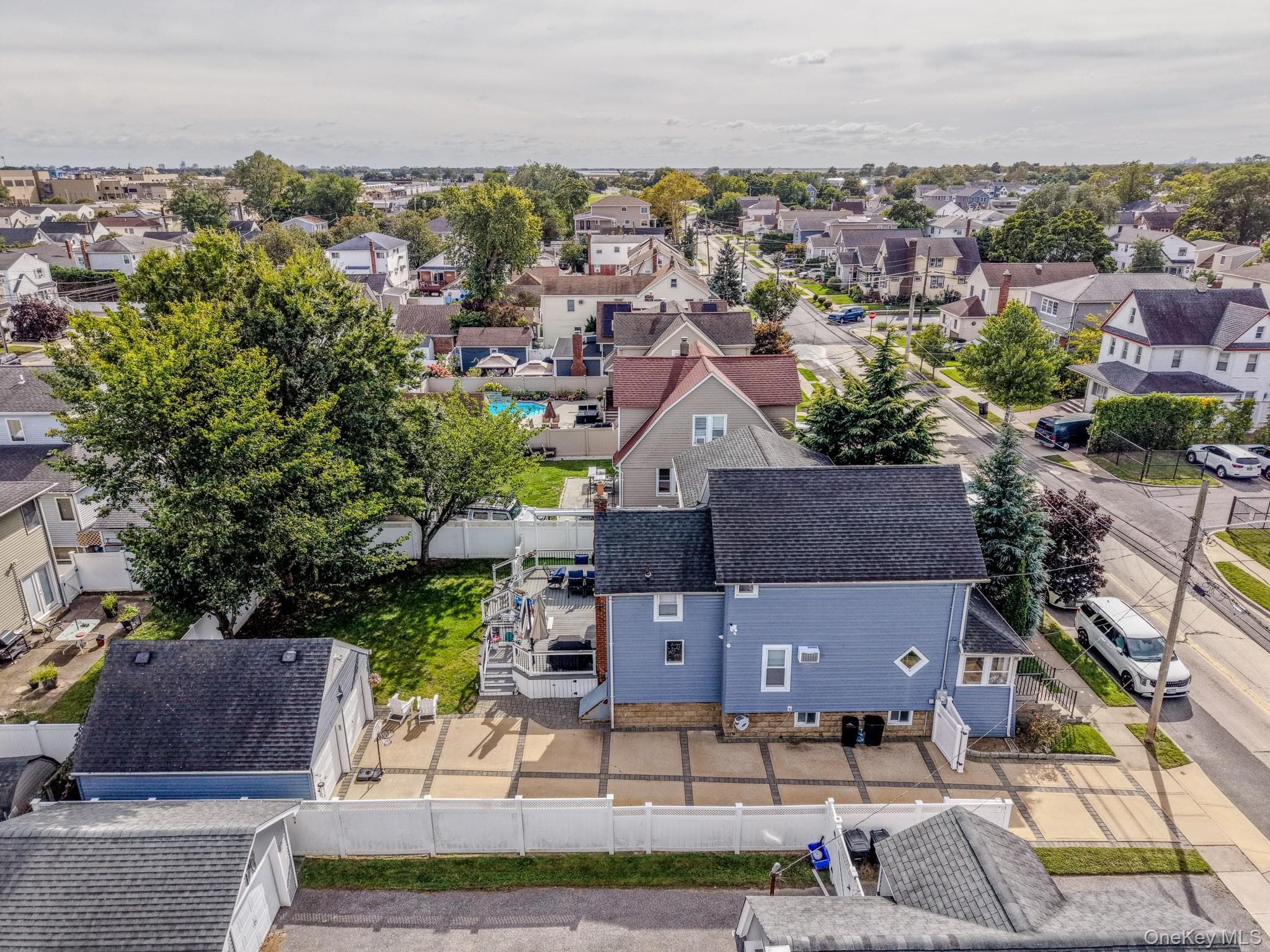 18 1st Avenue thumbnail 29