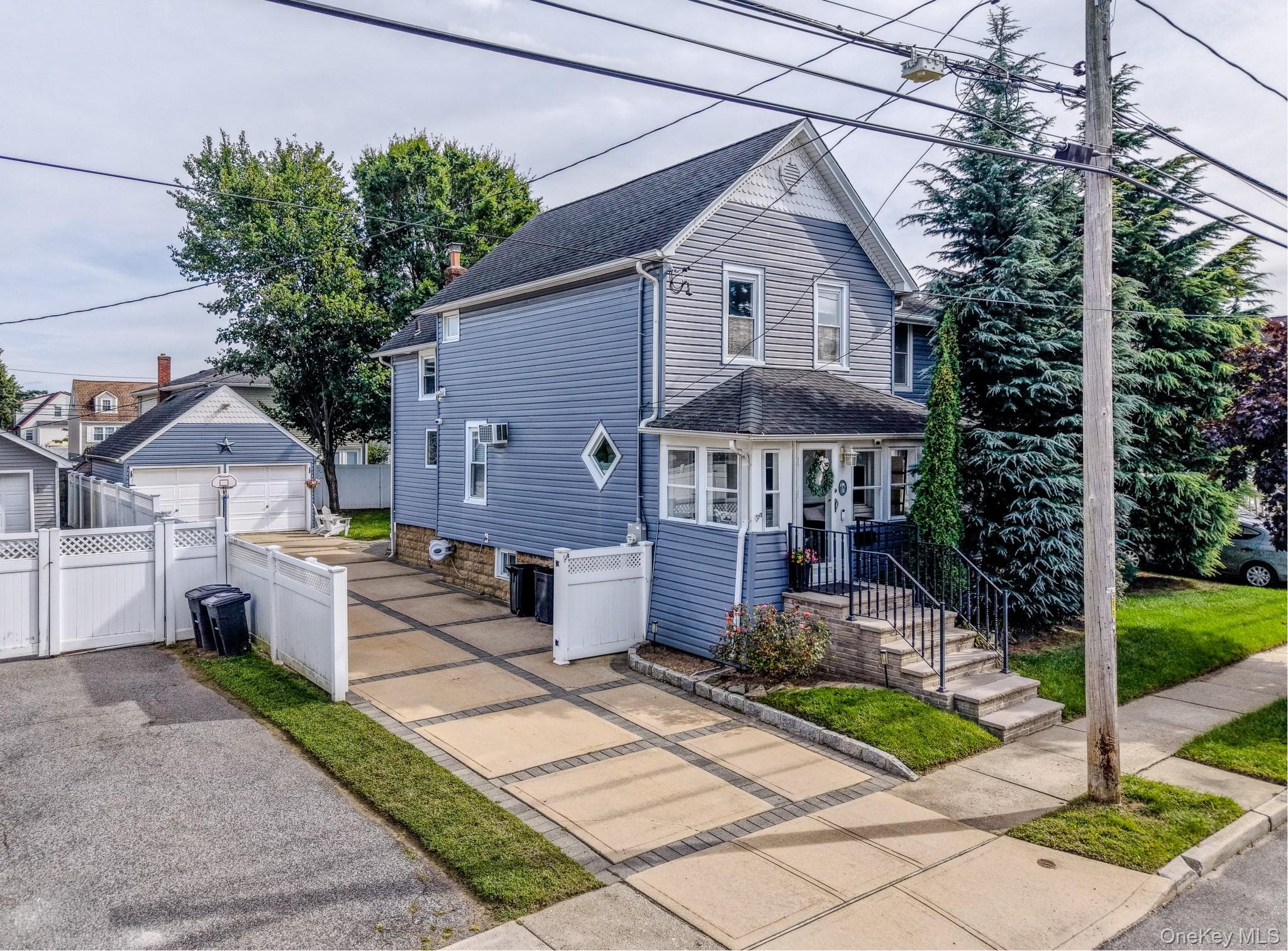 18 1st Avenue thumbnail 32