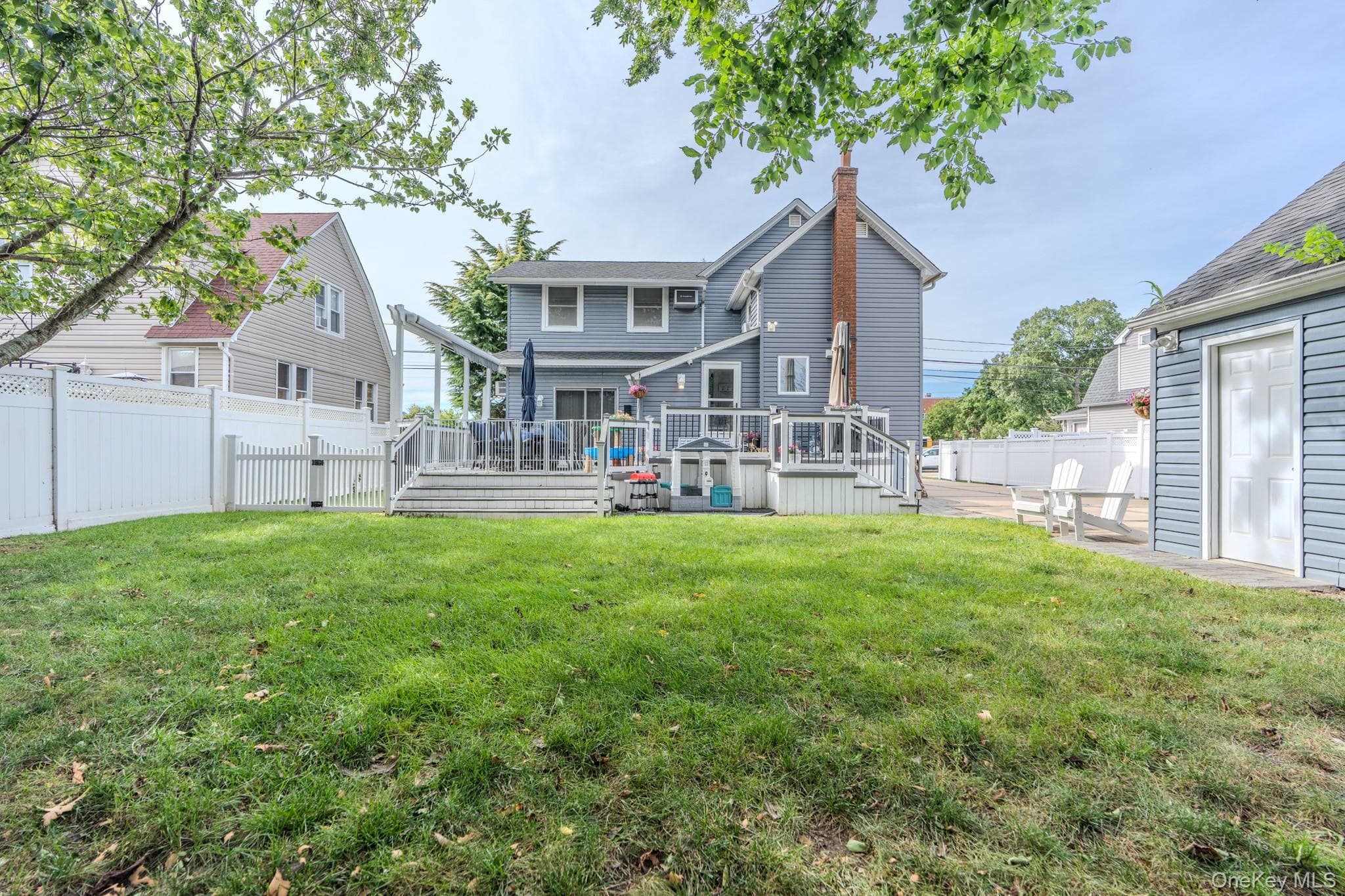18 1st Avenue thumbnail 25