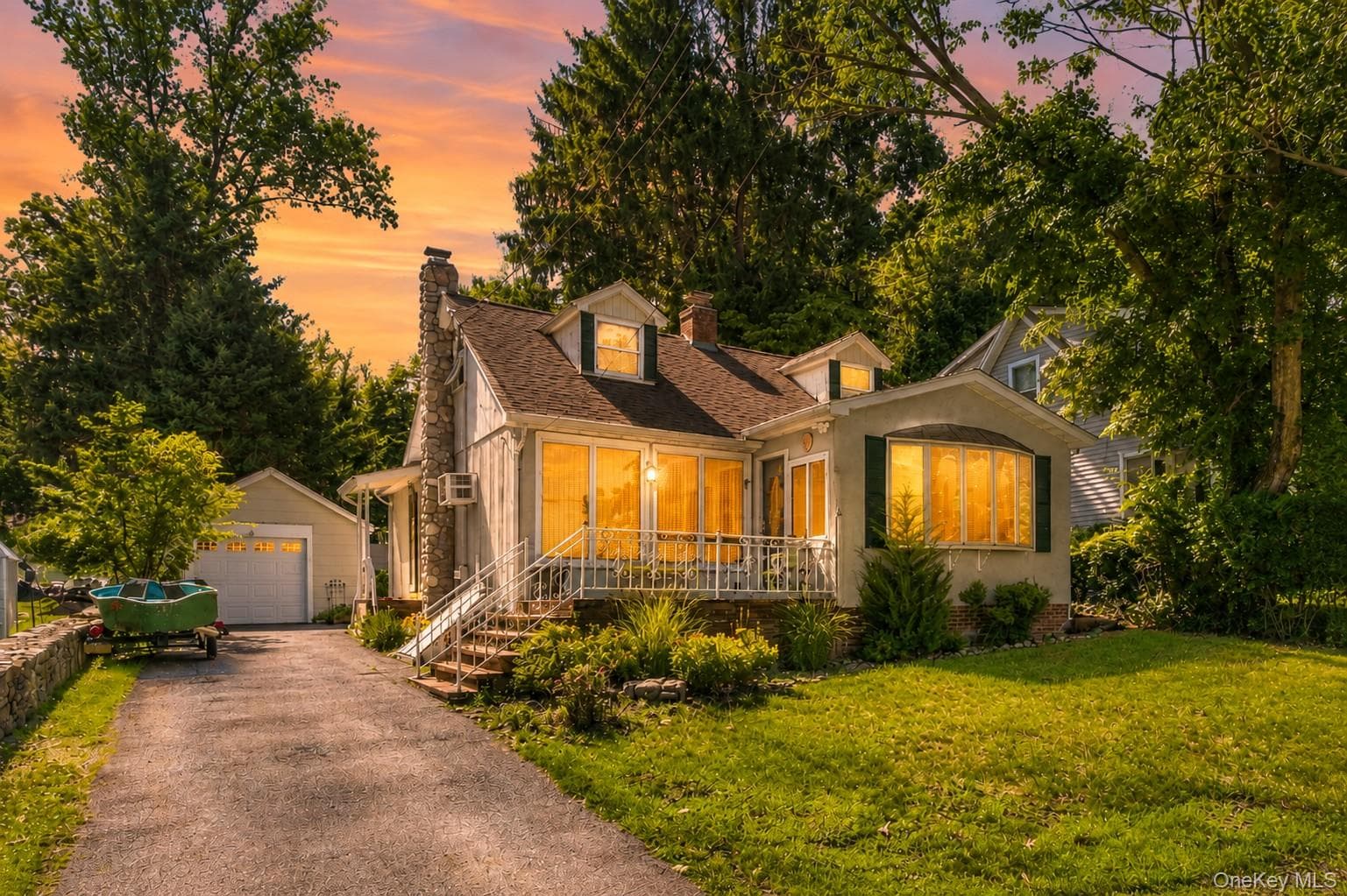 26 Brook Avenue photo 1
