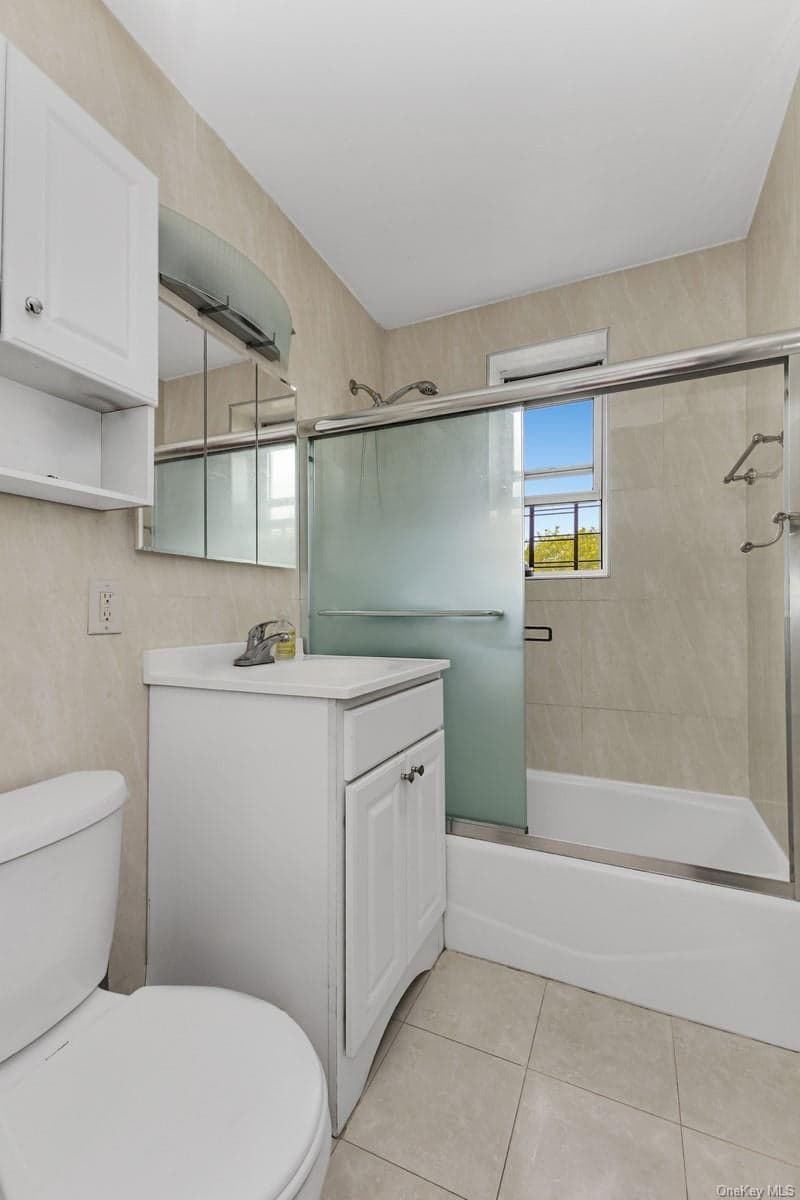 105-34 65th Avenue Unit: 6E thumbnail 8