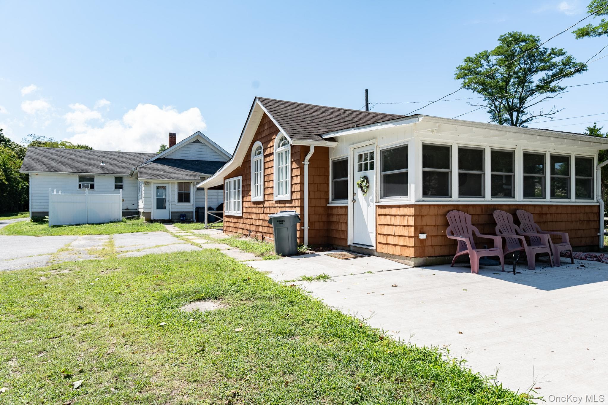 1405 Bay Avenue thumbnail 17