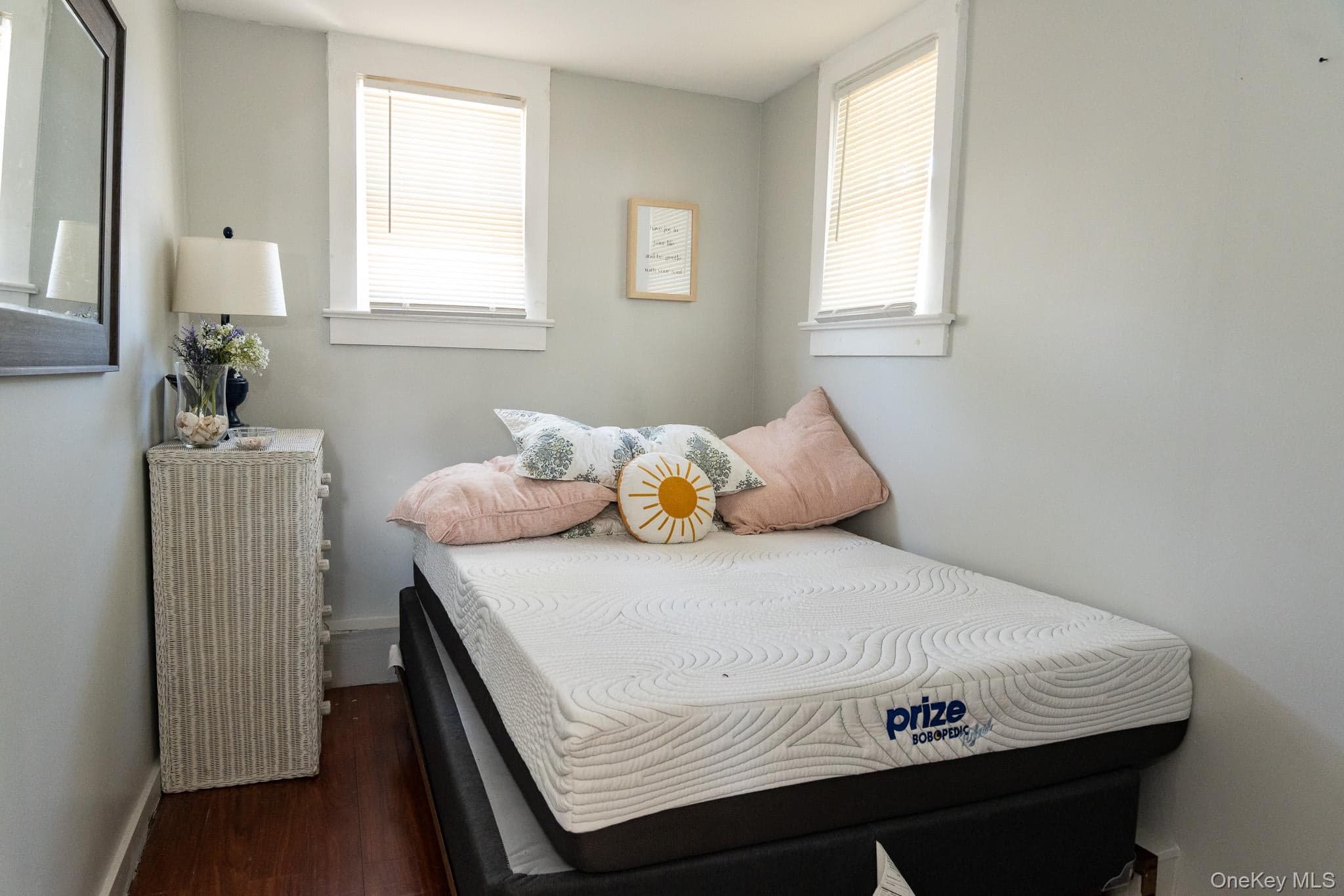 1405 Bay Avenue thumbnail 25