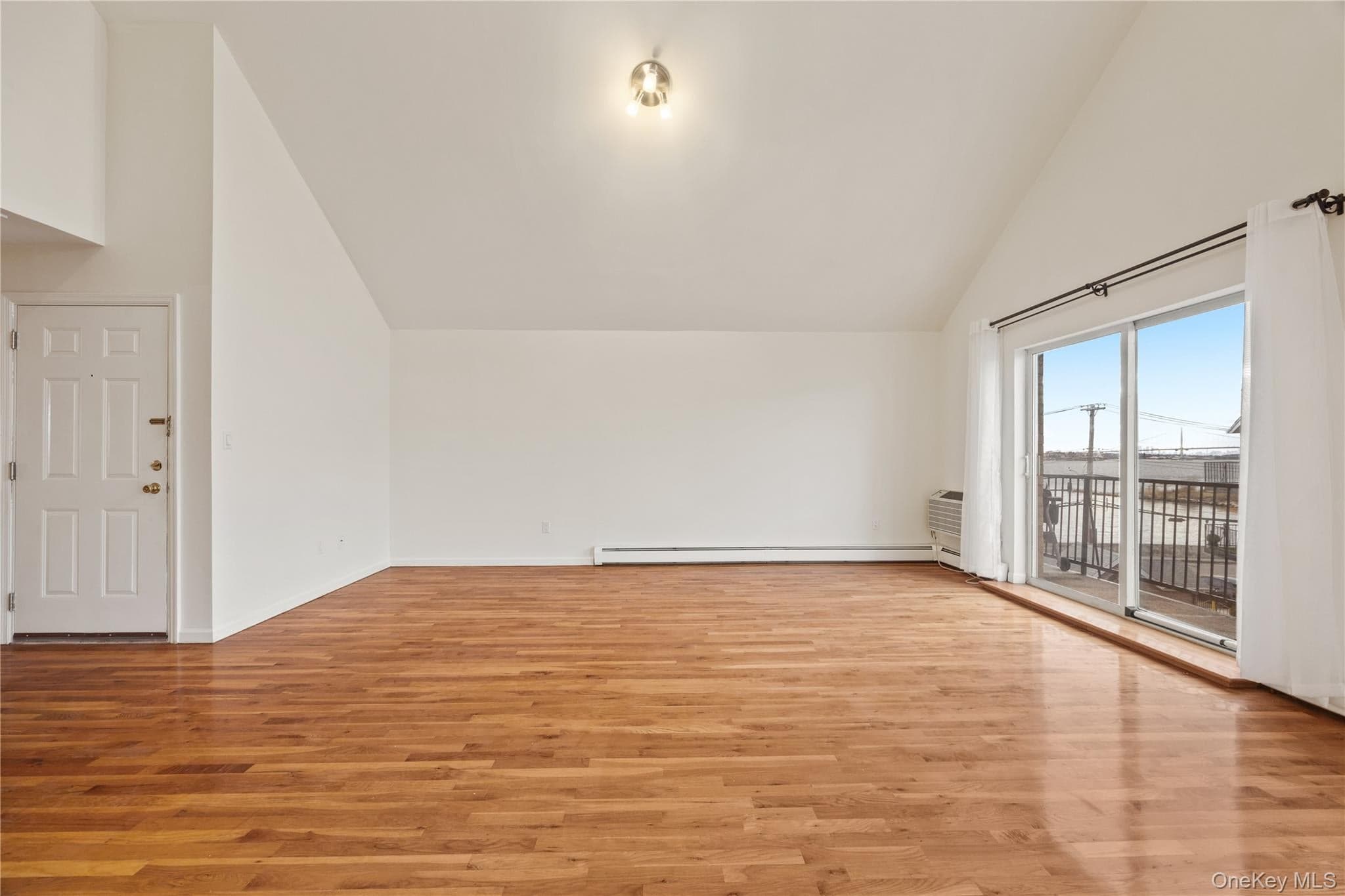 10 Pennyfield Avenue Unit: 5C thumbnail 9