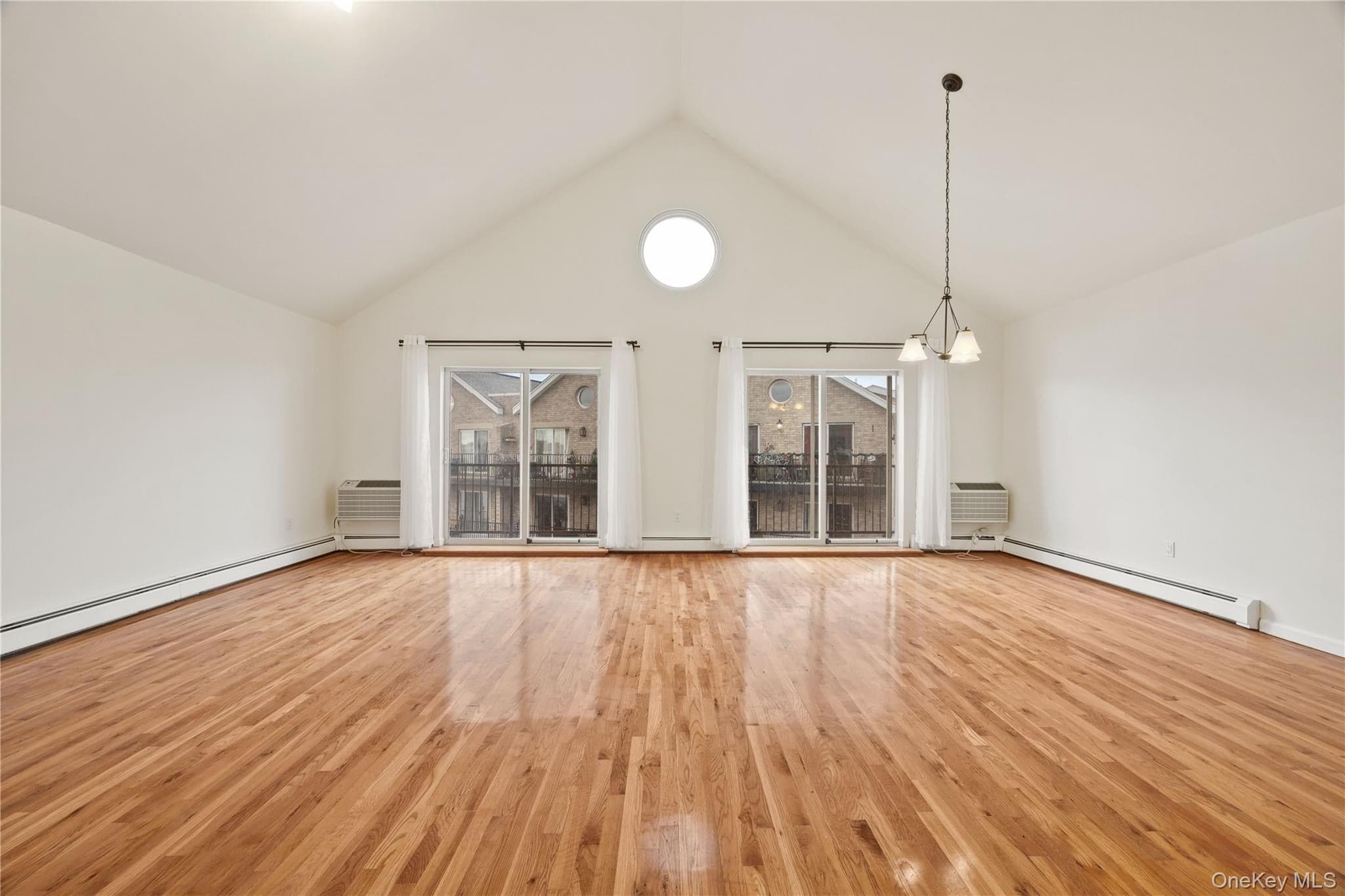 10 Pennyfield Avenue Unit: 5C thumbnail 2