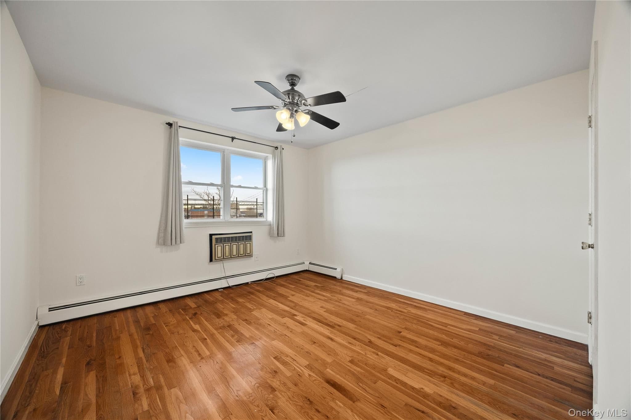 10 Pennyfield Avenue Unit: 5C thumbnail 14