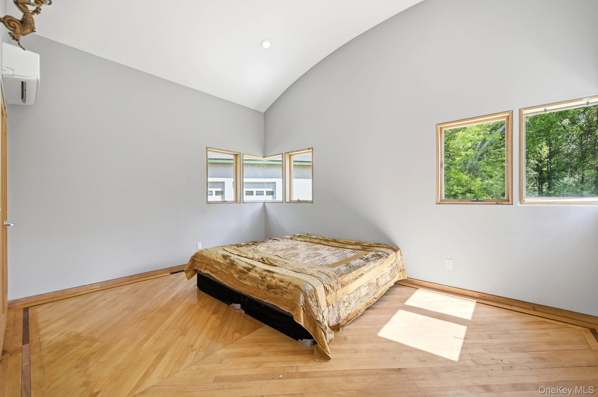 151 Bellvale Lakes Road thumbnail 10