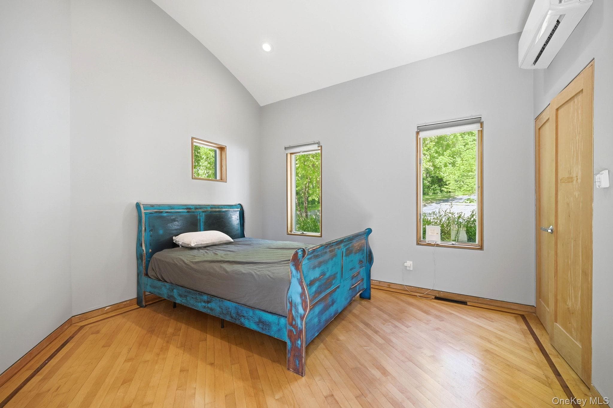 151 Bellvale Lakes Road thumbnail 8
