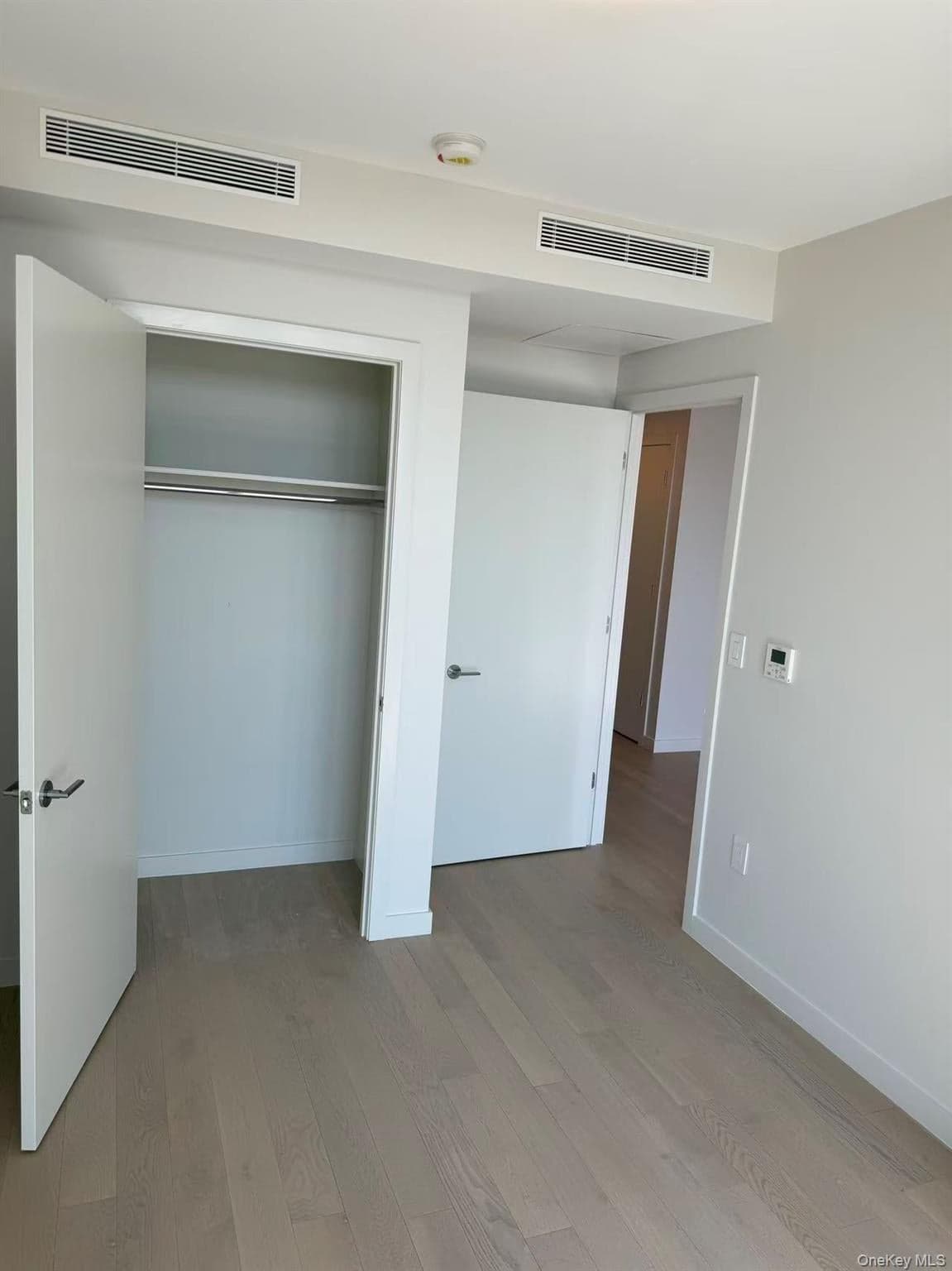 131-02A 40th Road Unit: 6G thumbnail 6