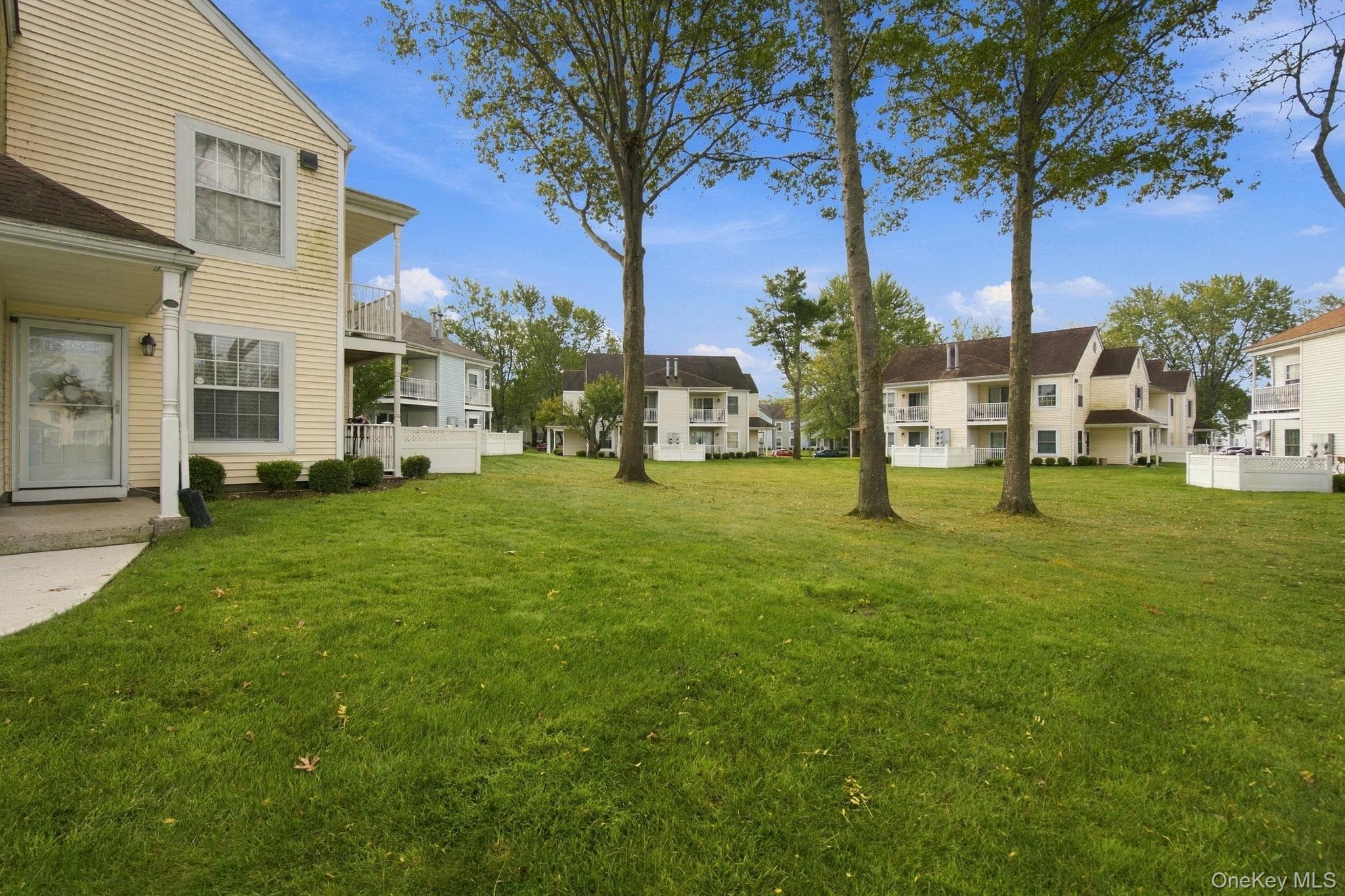 100 Fairview Circle thumbnail 3