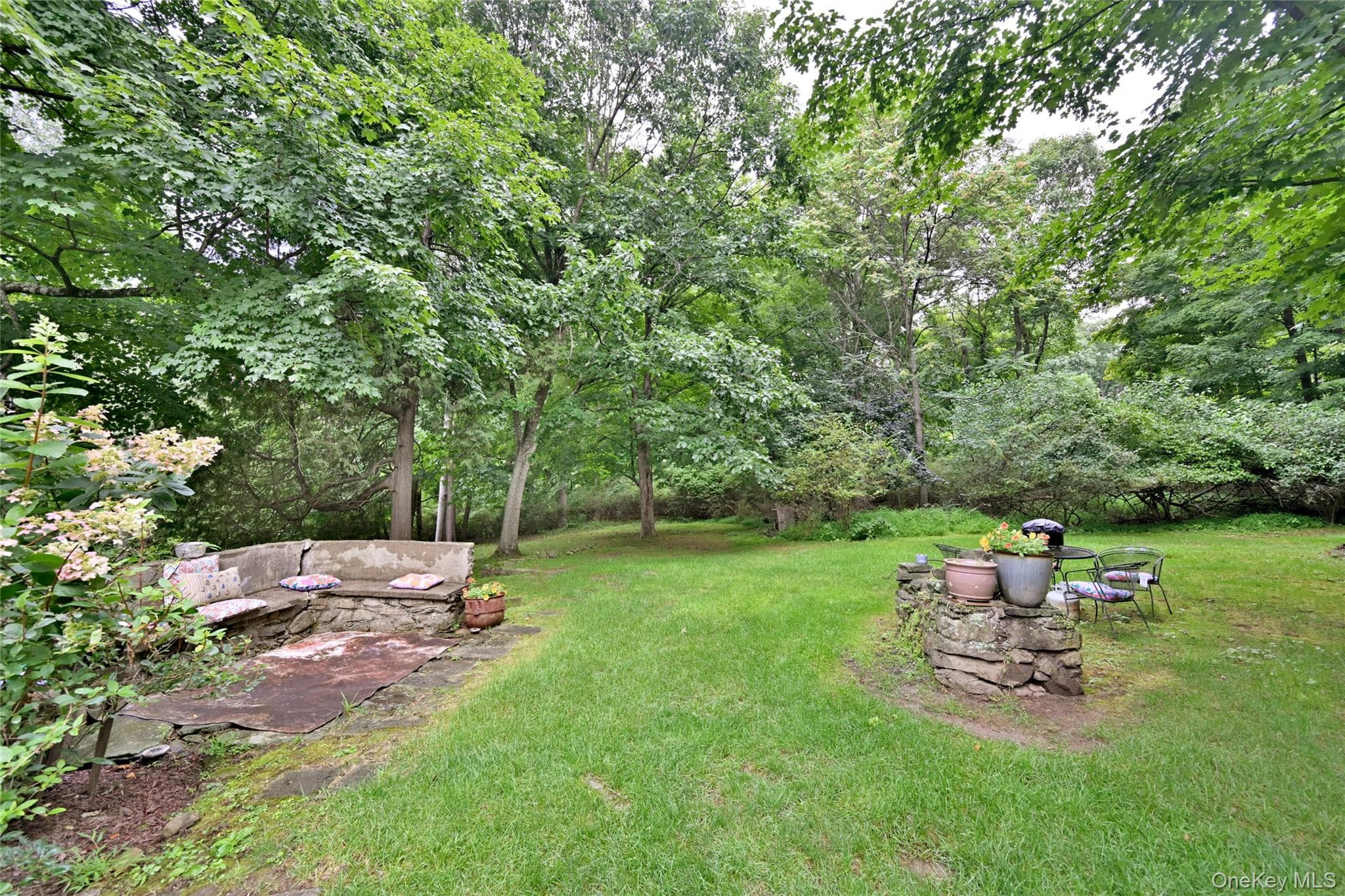 242 Seminary Hill Road thumbnail 41
