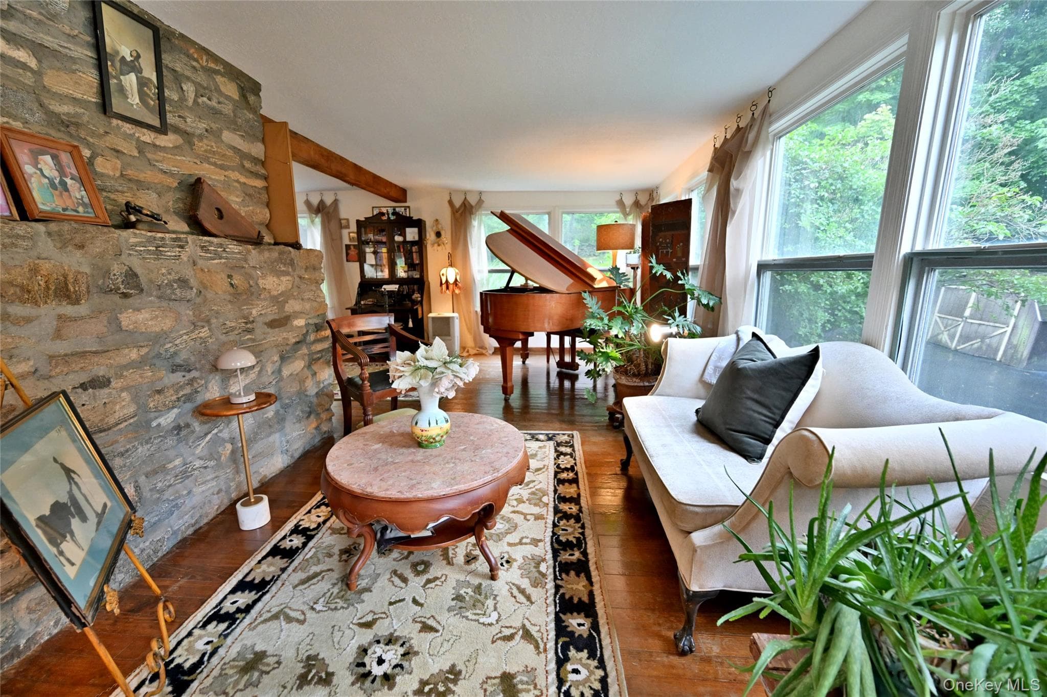 242 Seminary Hill Road thumbnail 11