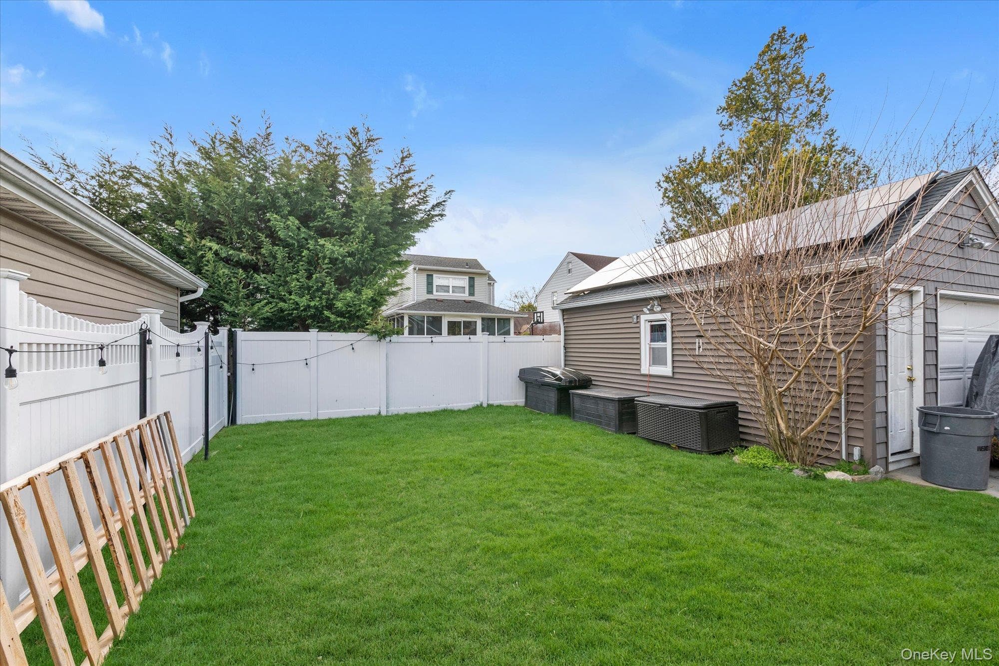 17 Everett Street thumbnail 18