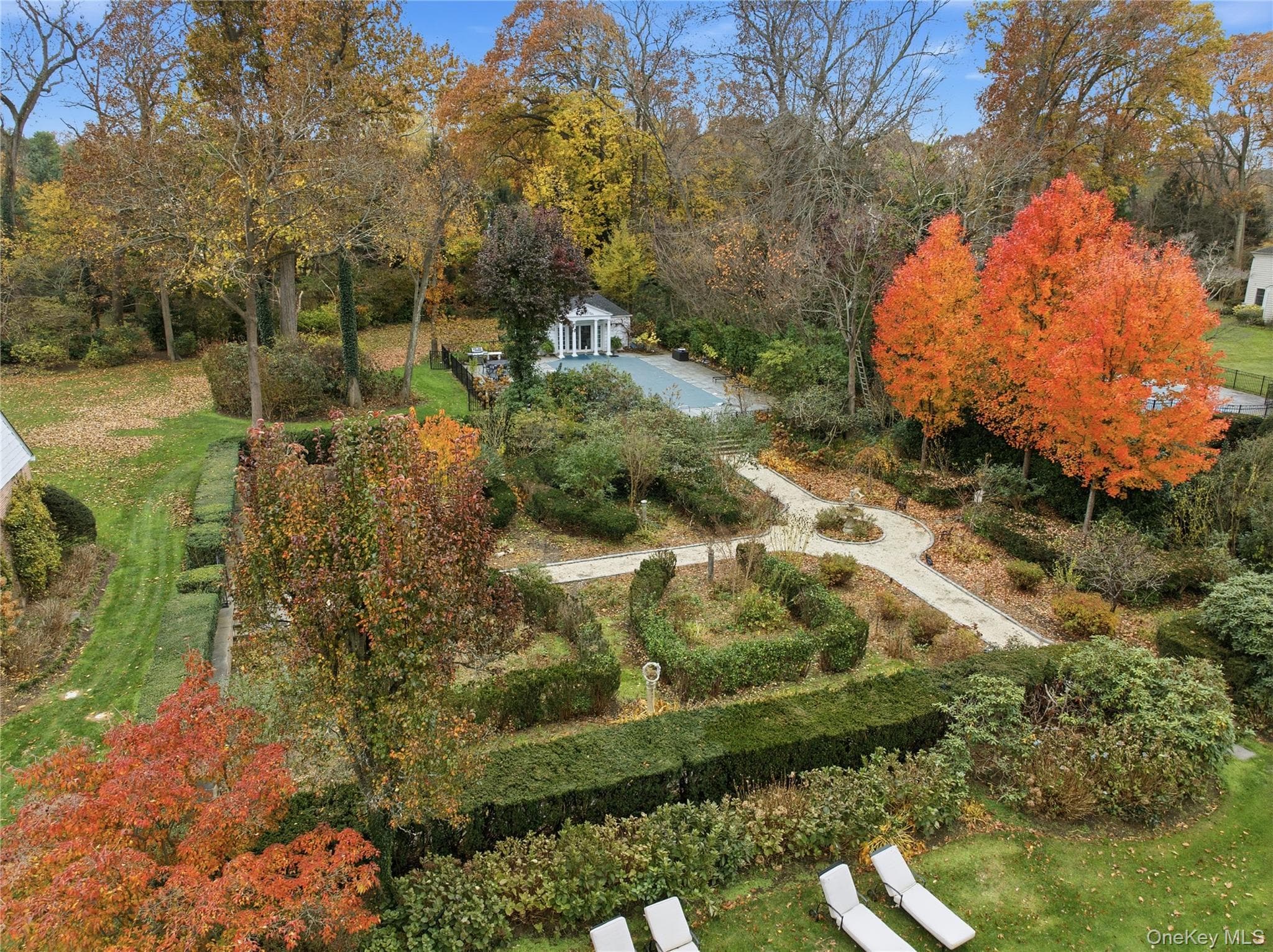 8 Stonegate Lane thumbnail 41