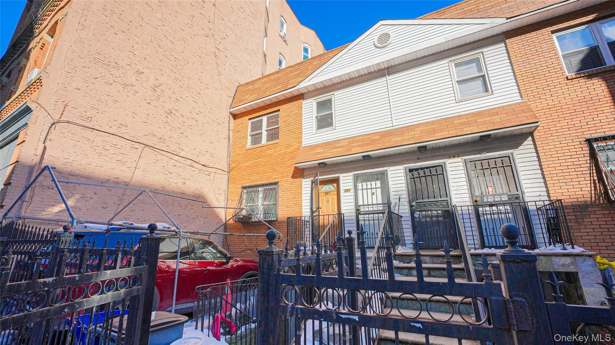 381 E 152nd Street thumbnail 2