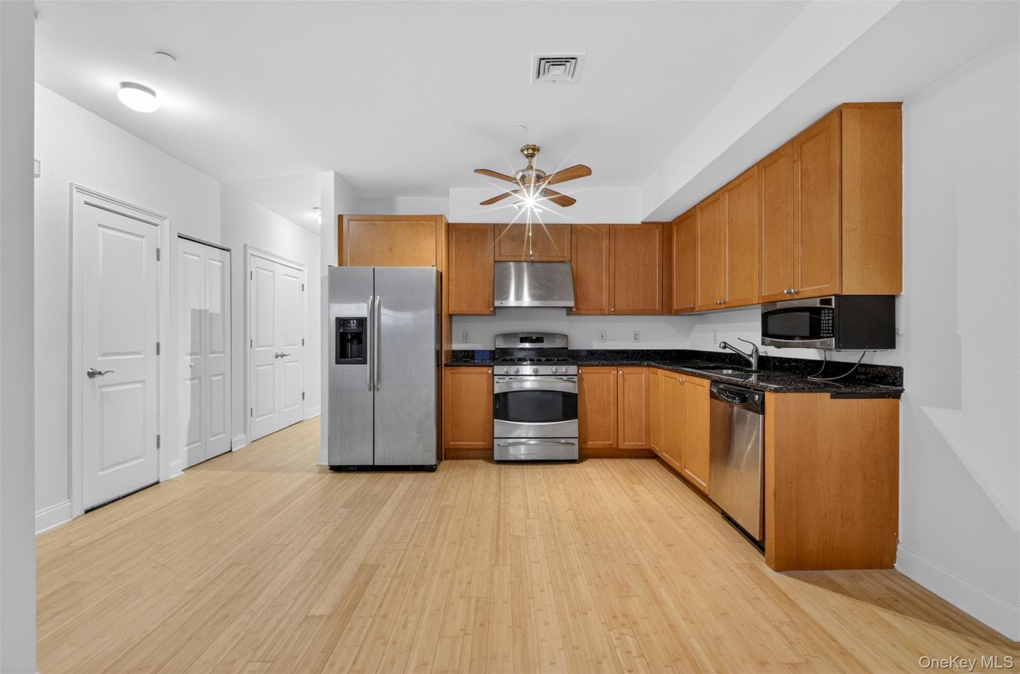 343 Soundview Lane thumbnail 10