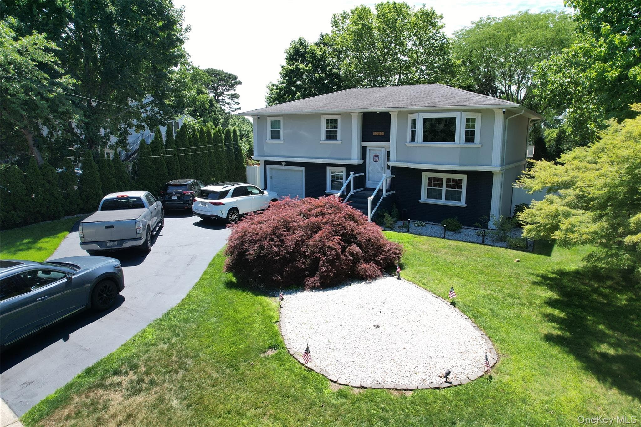 1280 Church Street thumbnail 2