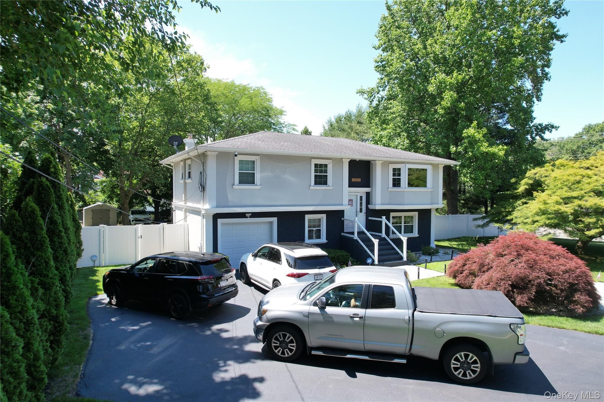 1280 Church Street thumbnail 3
