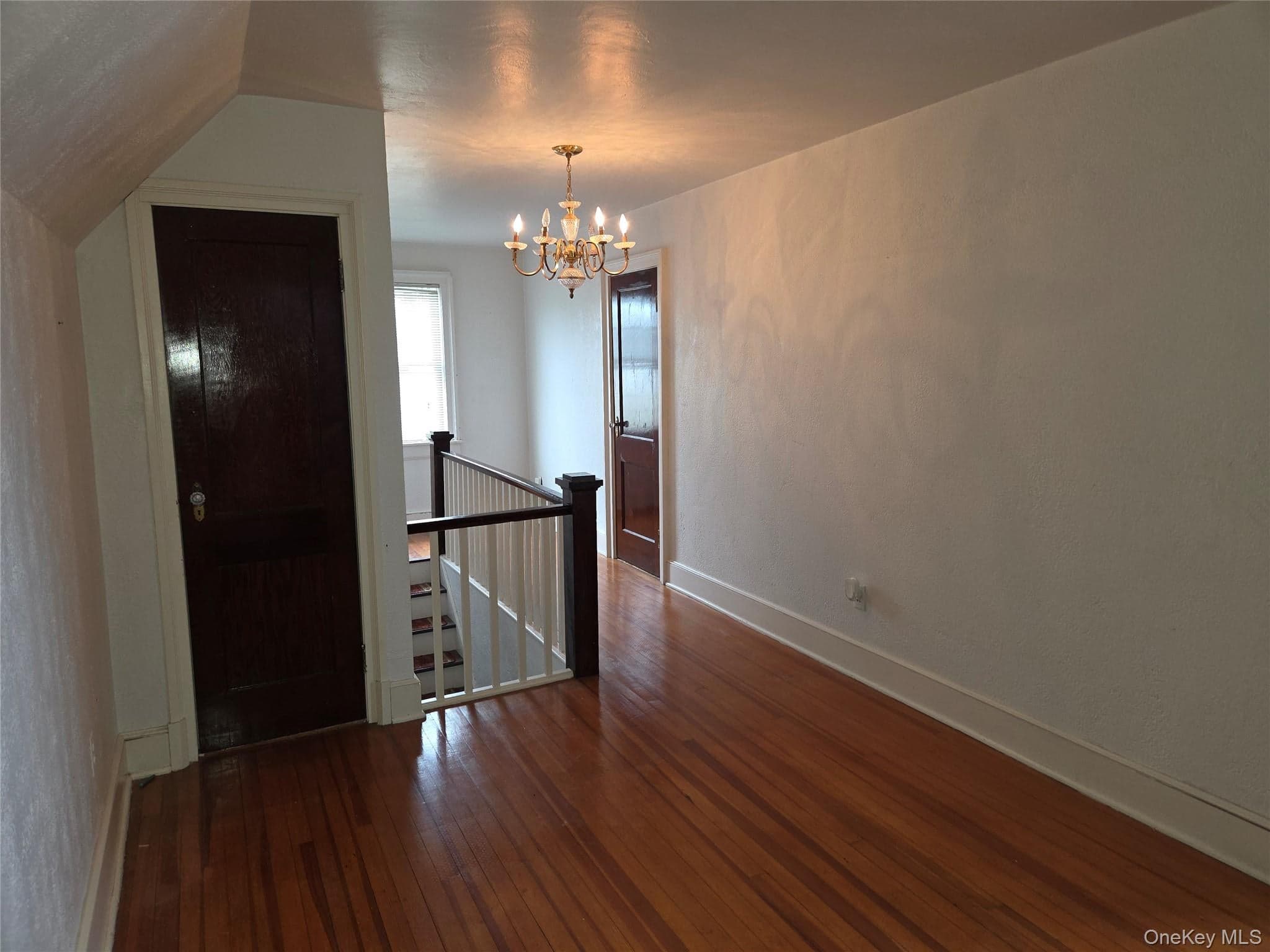 208 S Grand Avenue thumbnail 22