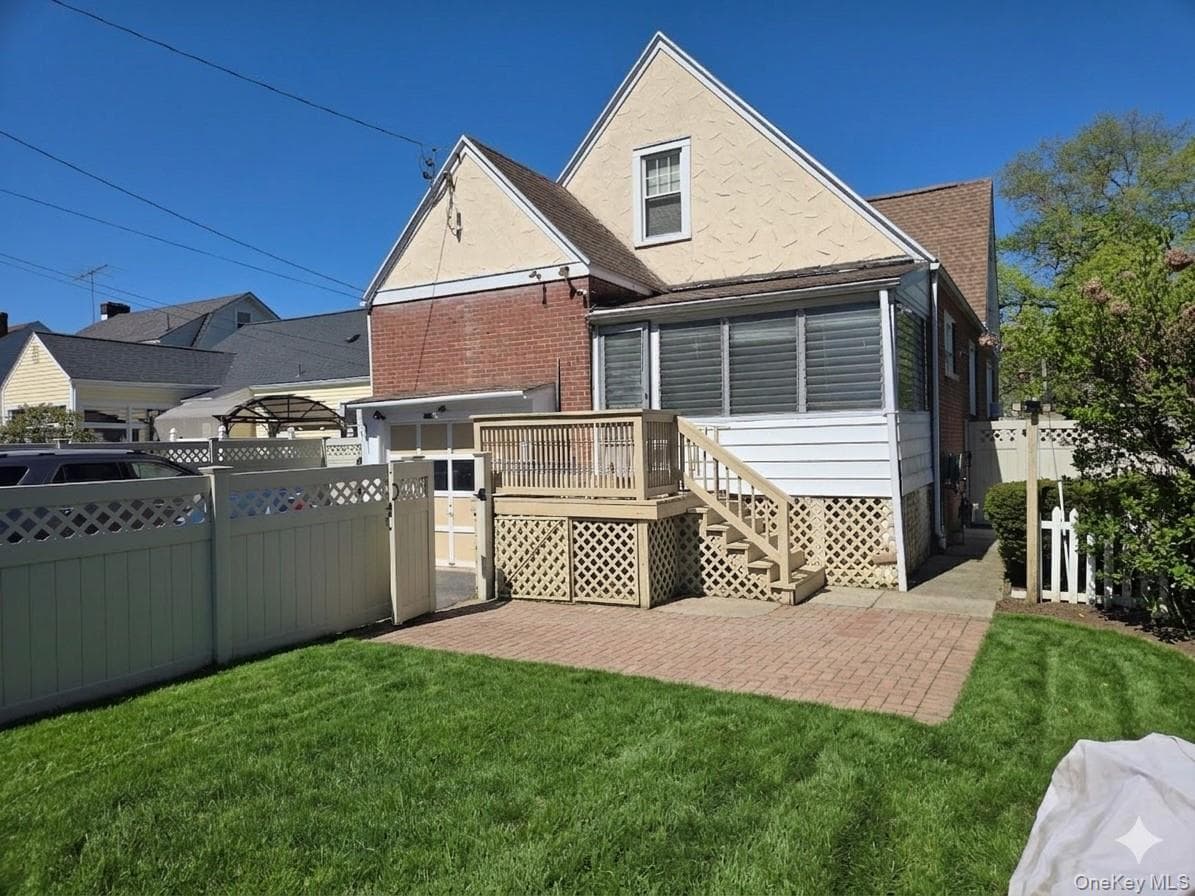 208 S Grand Avenue thumbnail 25