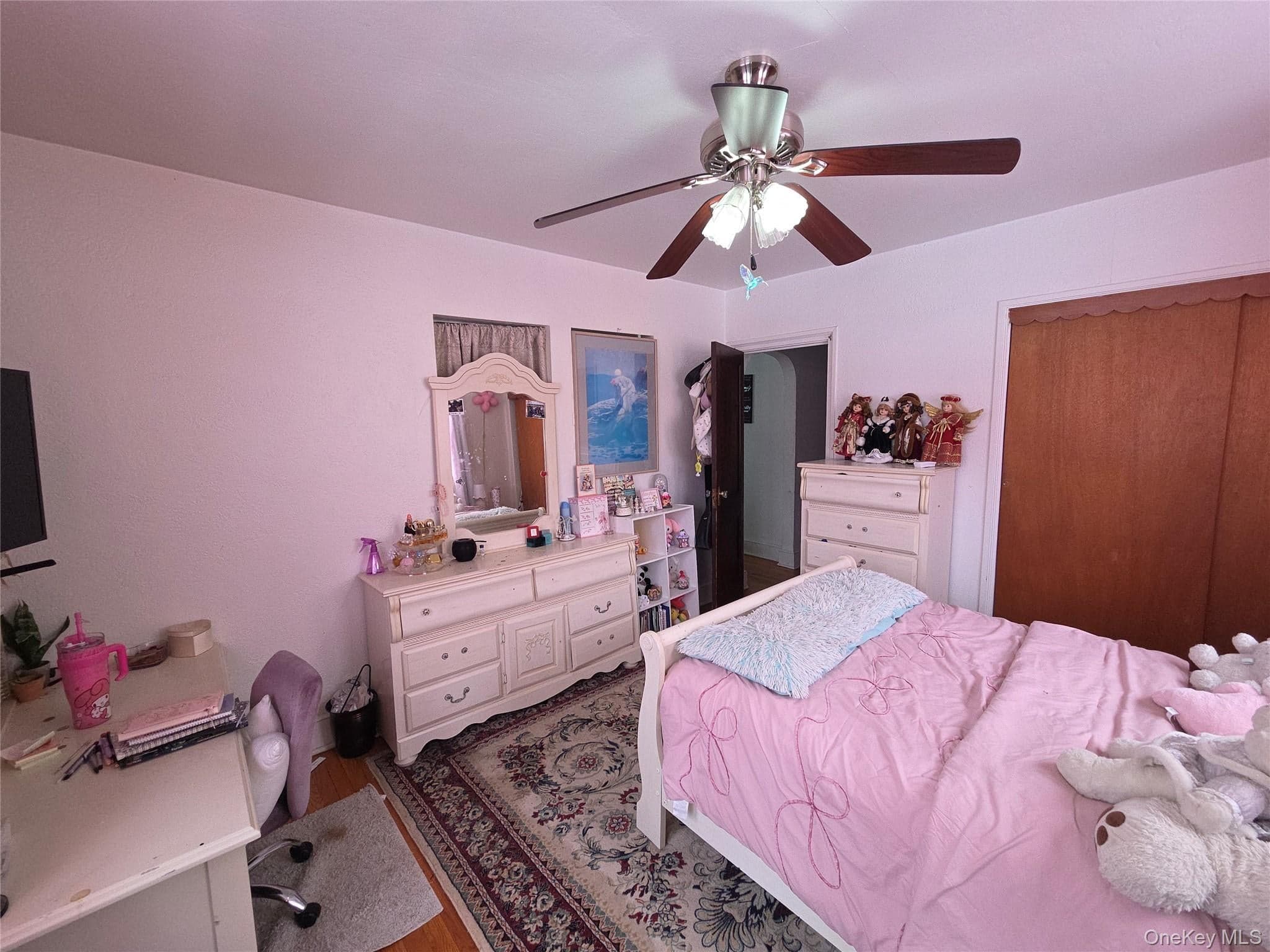 208 S Grand Avenue thumbnail 13