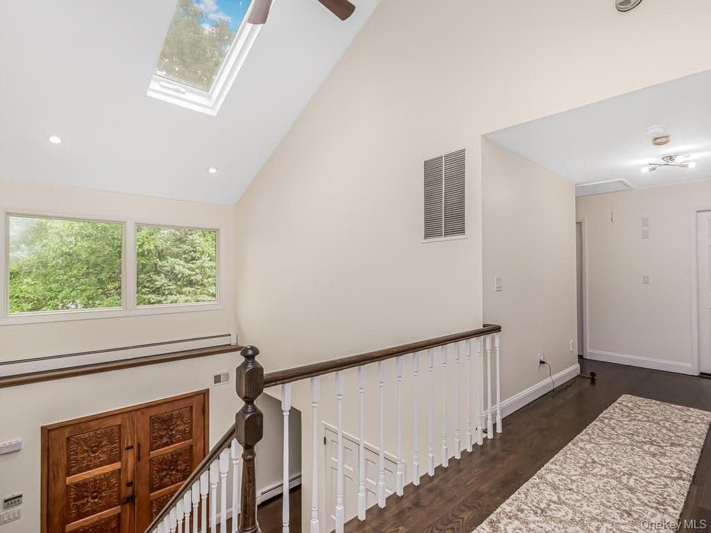 8 Fairgreen Court thumbnail 15