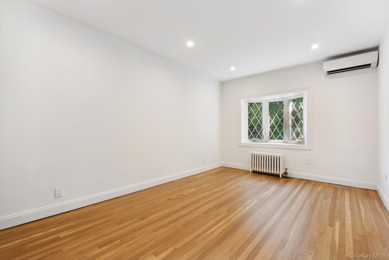 64-23 Alderton Street Unit: PH thumbnail 6