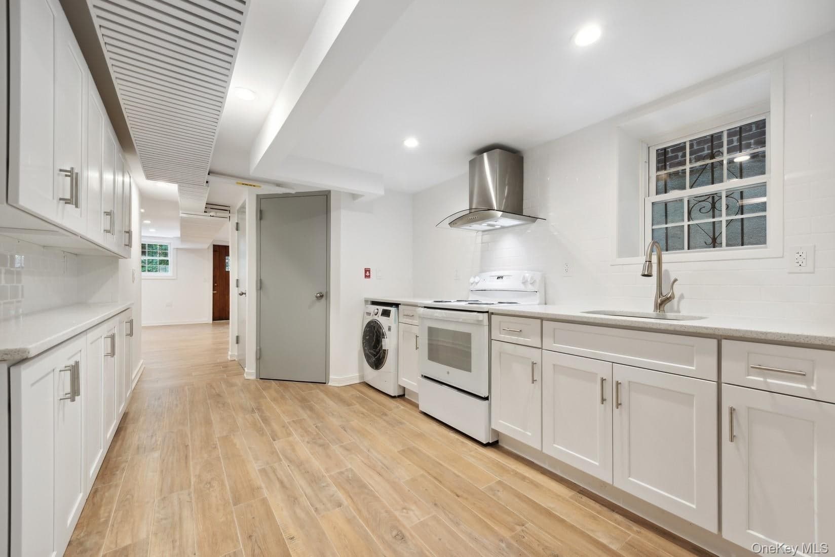 64-23 Alderton Street Unit: PH thumbnail 10
