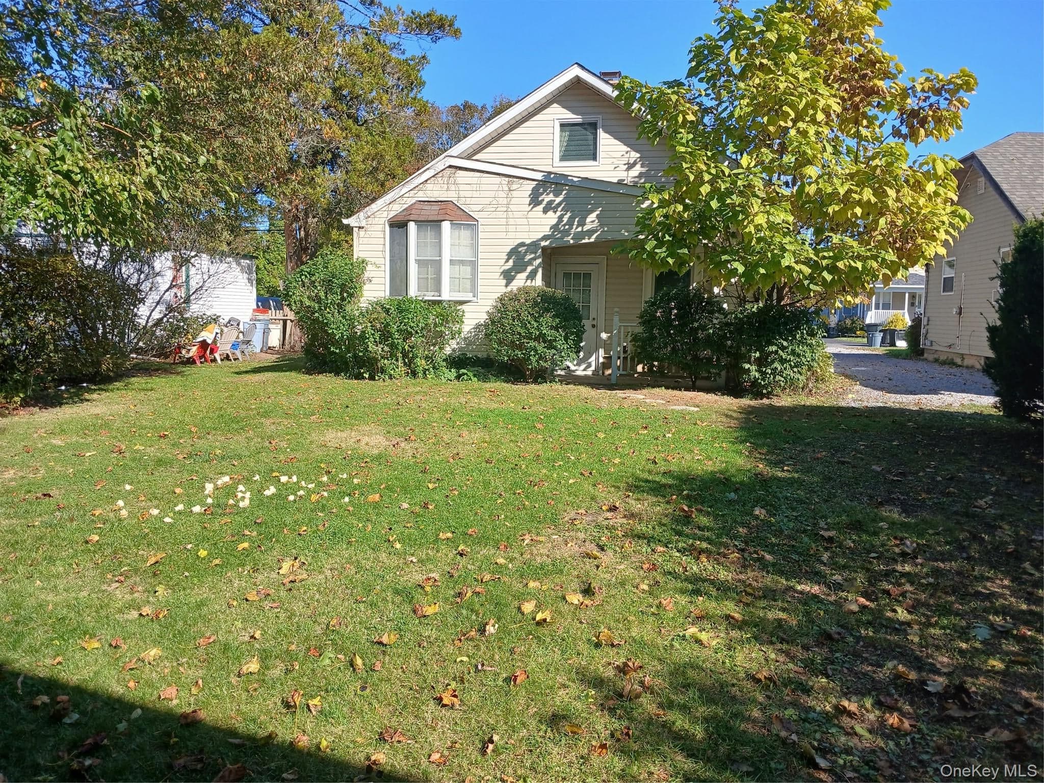 8 Woodburn Street, Patchogue