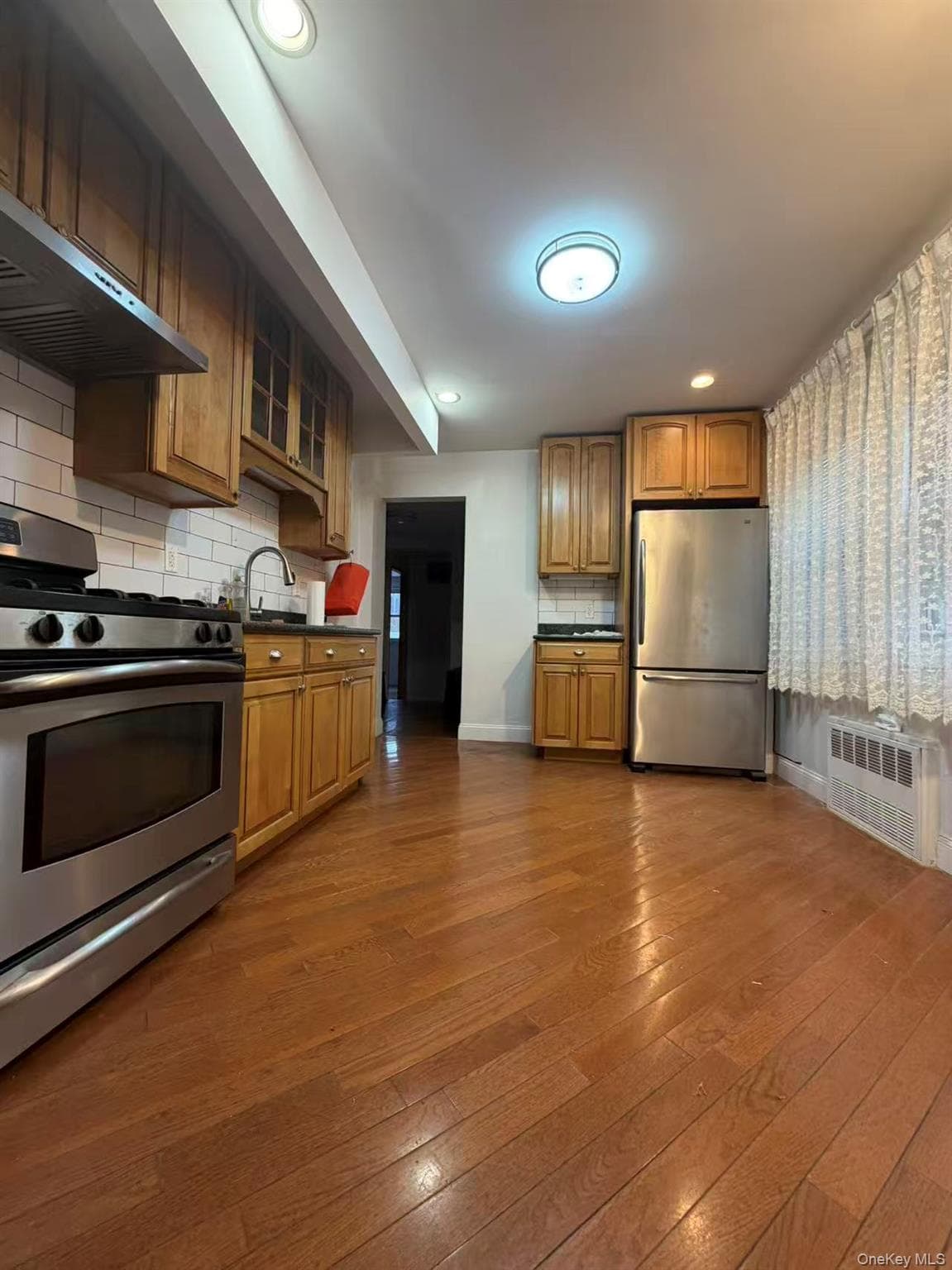 3810 Neptune Avenue thumbnail 4