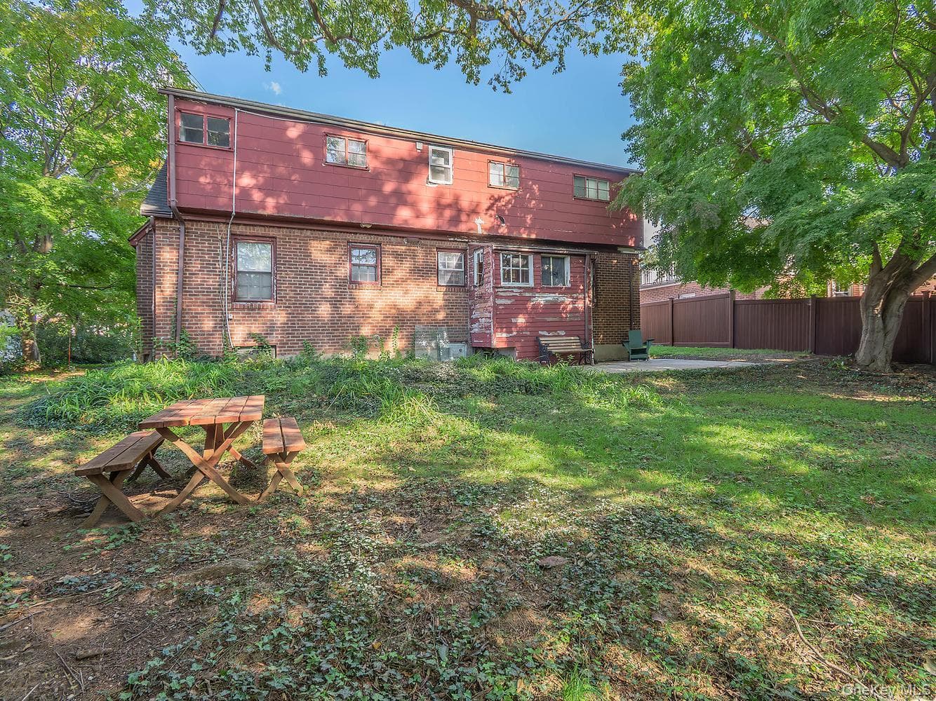 19 Plymouth Drive thumbnail 7