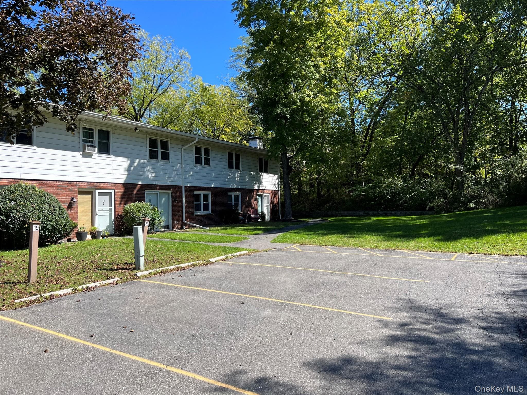 21 Orchard Heights, New Paltz