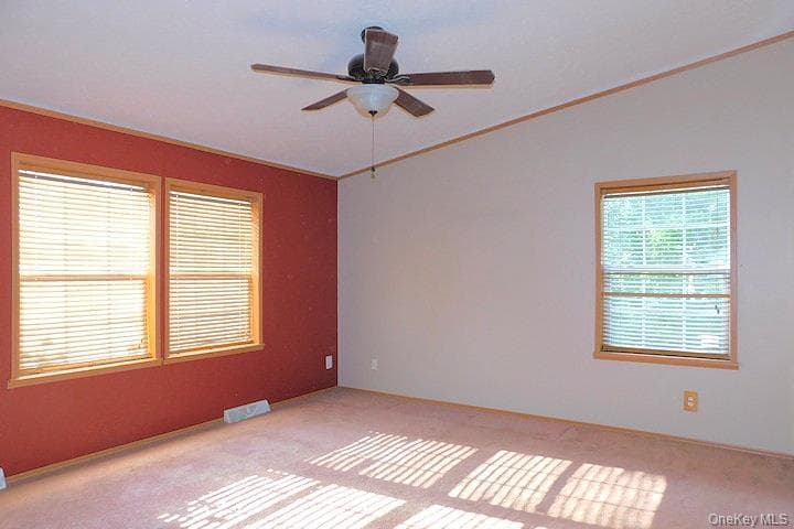 1566 Albany Post Road thumbnail 14