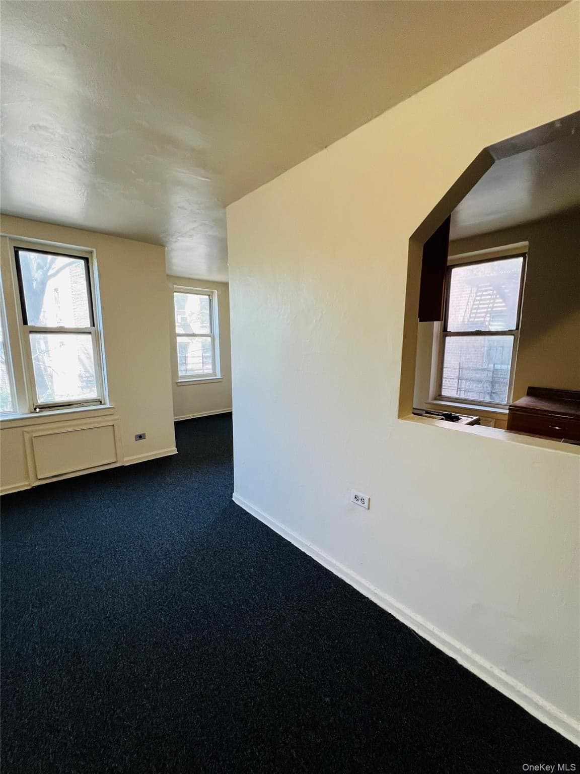 2385 Barker Avenue Unit: 2U thumbnail 3