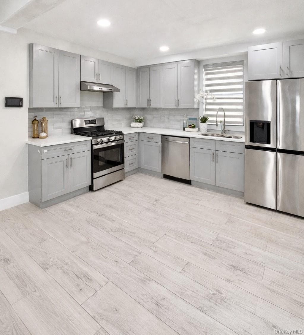 203 Washington Avenue thumbnail 3