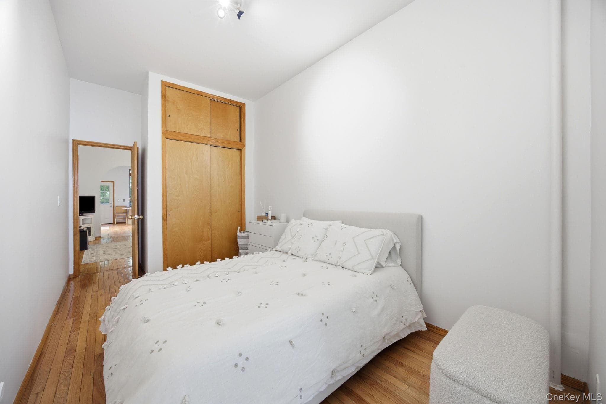 317 Eckford Street thumbnail 7