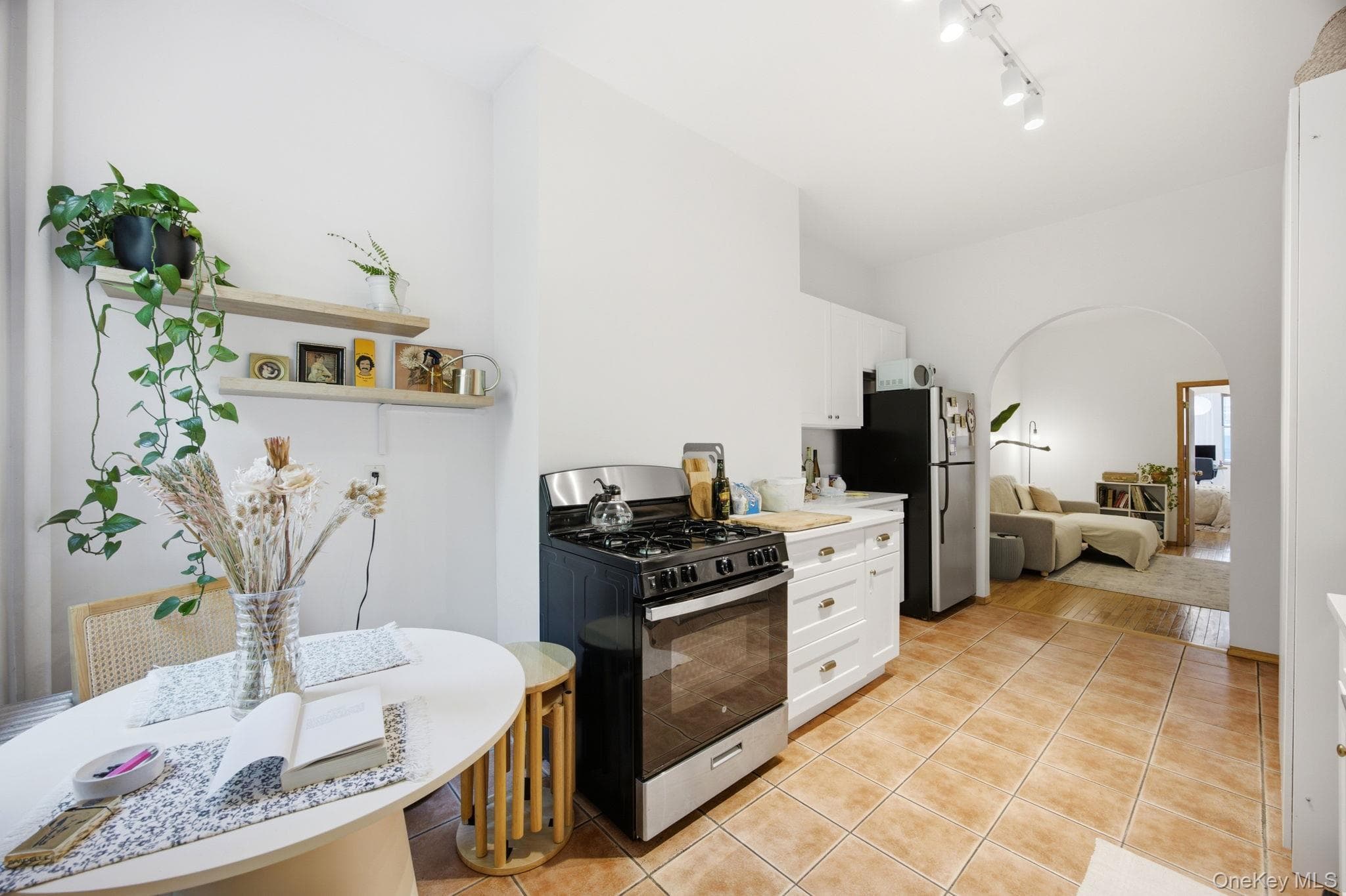 317 Eckford Street thumbnail 11
