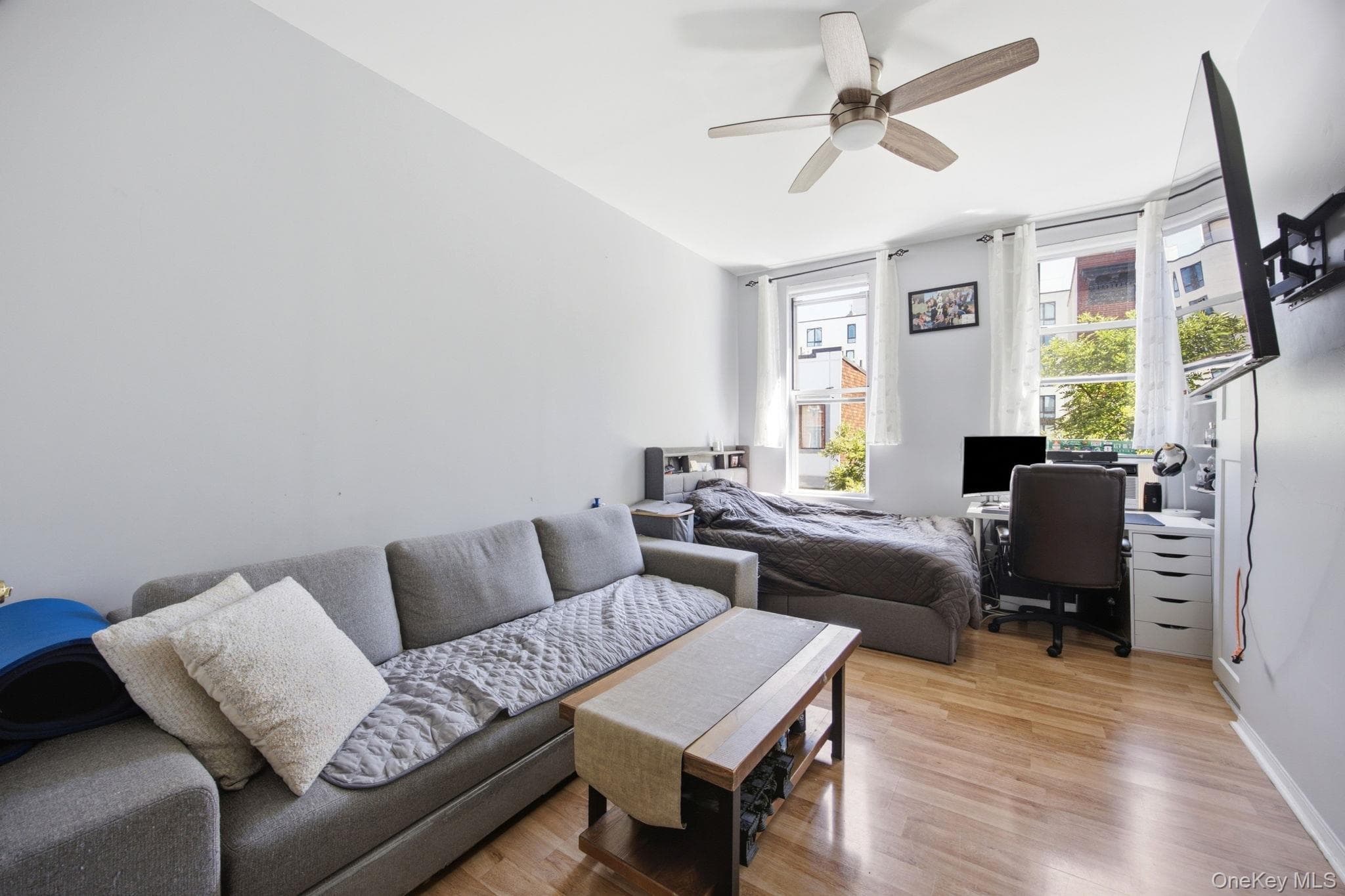 317 Eckford Street thumbnail 21