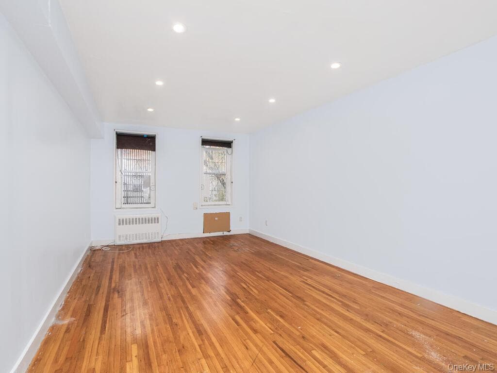 6535 Broadway Unit: 2E thumbnail 6