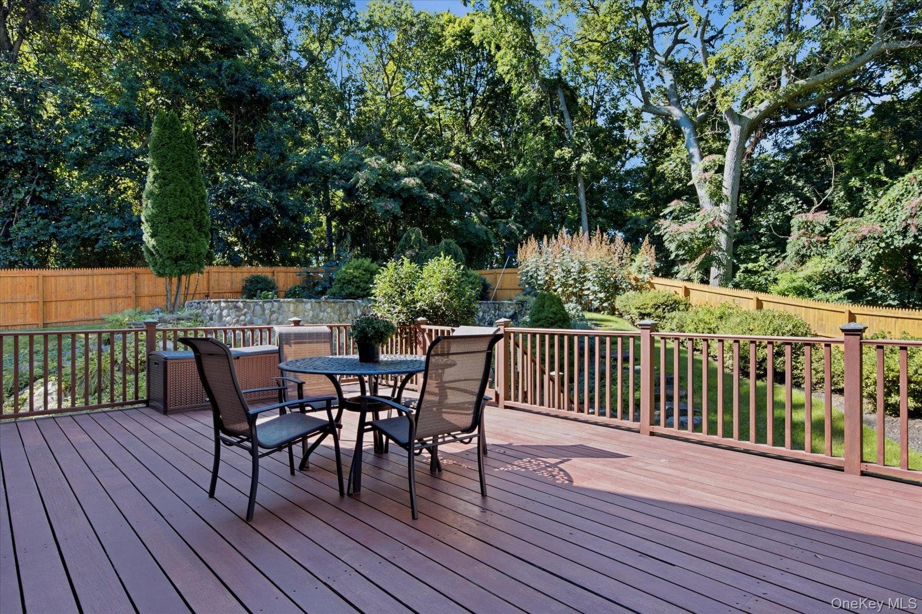 24 Sylvan Lane thumbnail 9