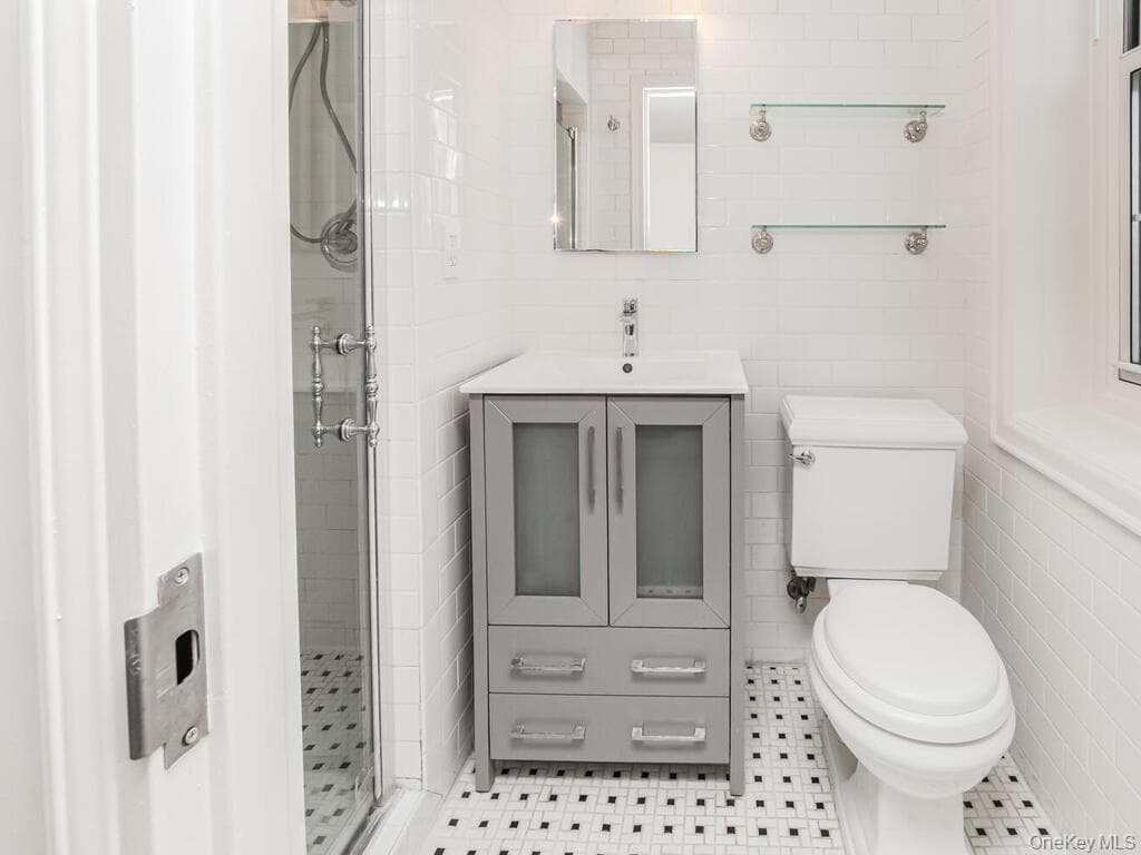 1332 Midland Avenue Unit: 3F thumbnail 19