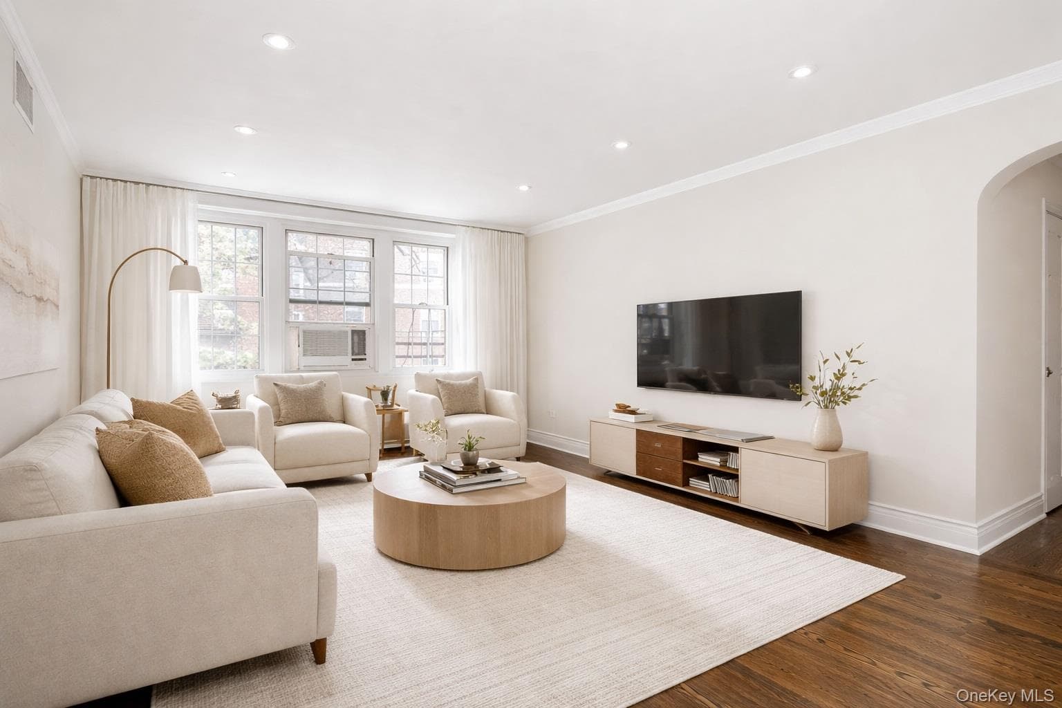 1332 Midland Avenue Unit: 3F thumbnail 6
