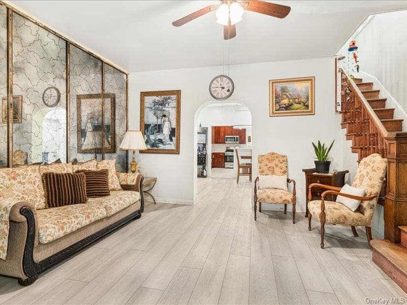 155 Linwood Street thumbnail 2