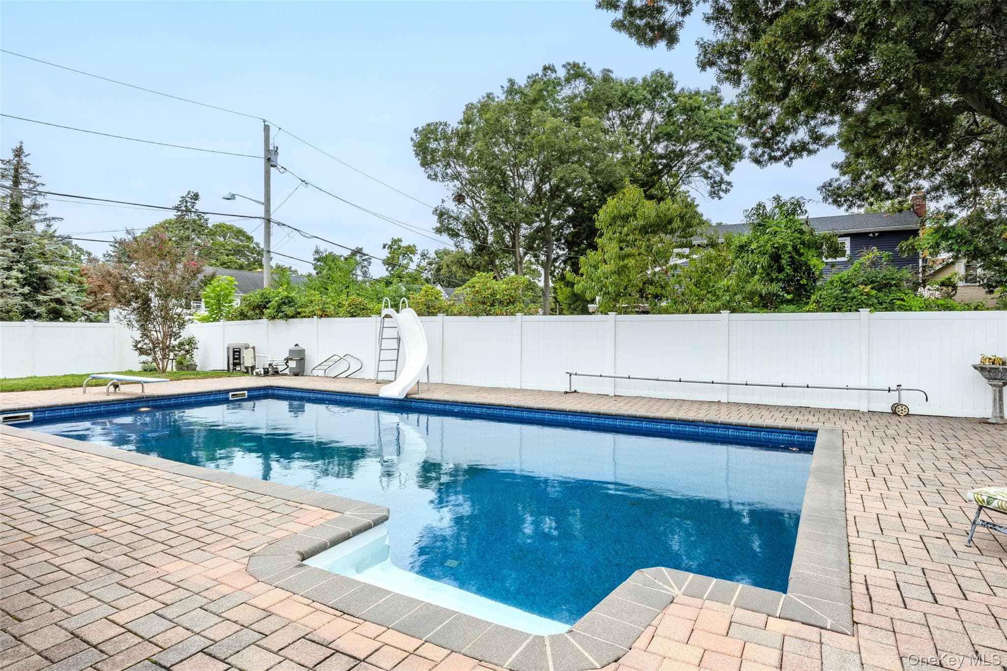 822 Coates Avenue thumbnail 35