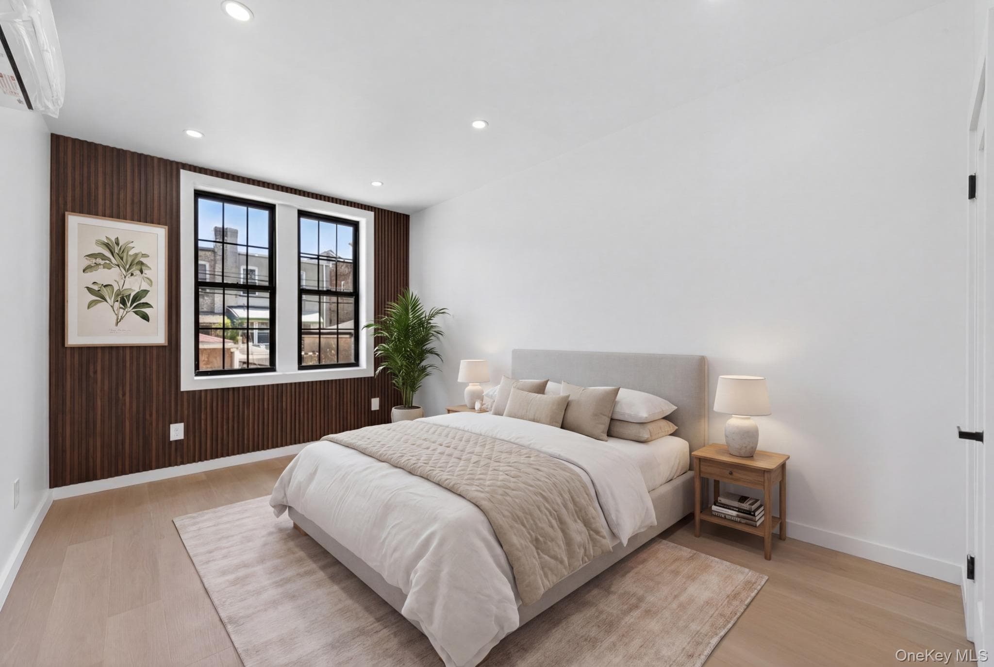 511 E 54th Street thumbnail 8