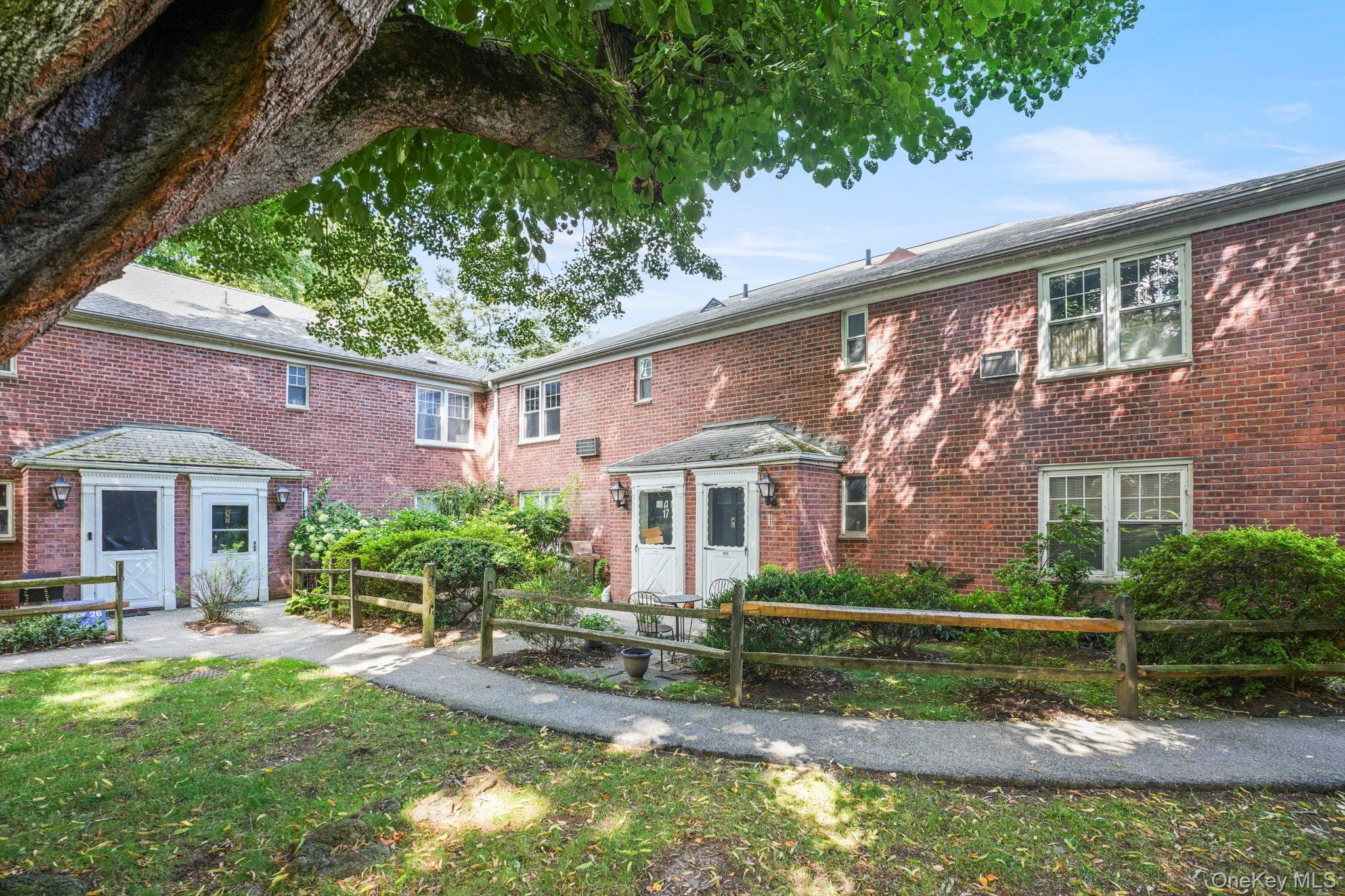 100 Cedar Street Unit: A17 photo 1
