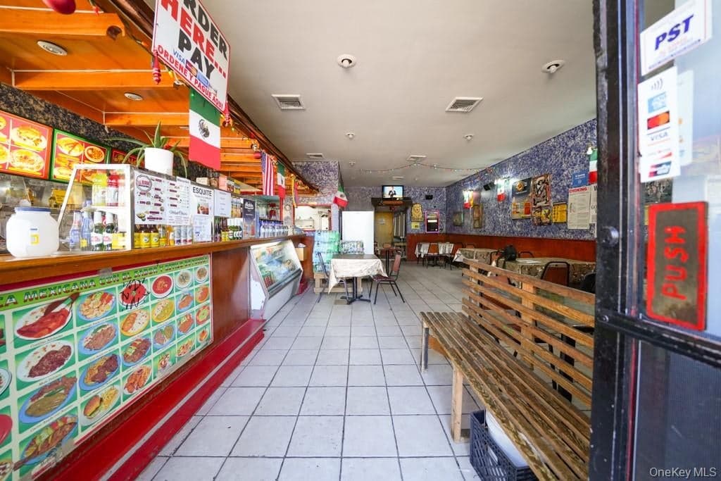 324 Suydam Street thumbnail 3